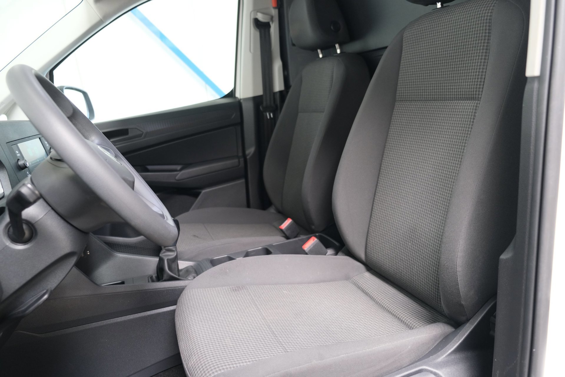 Volkswagen Caddy Cargo 2.0 TDI Comfort (2023), foto 14
