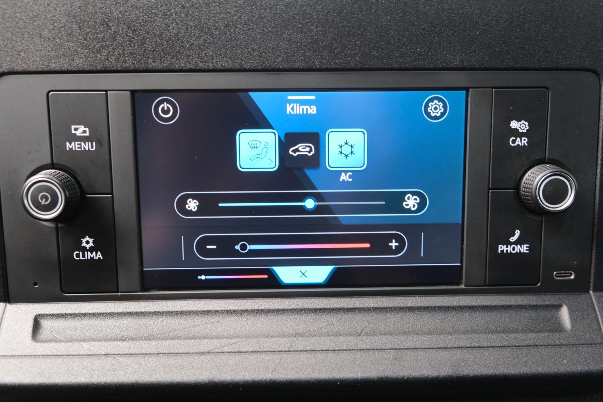 Volkswagen Caddy Cargo 2.0 TDI Comfort (2023), foto 18