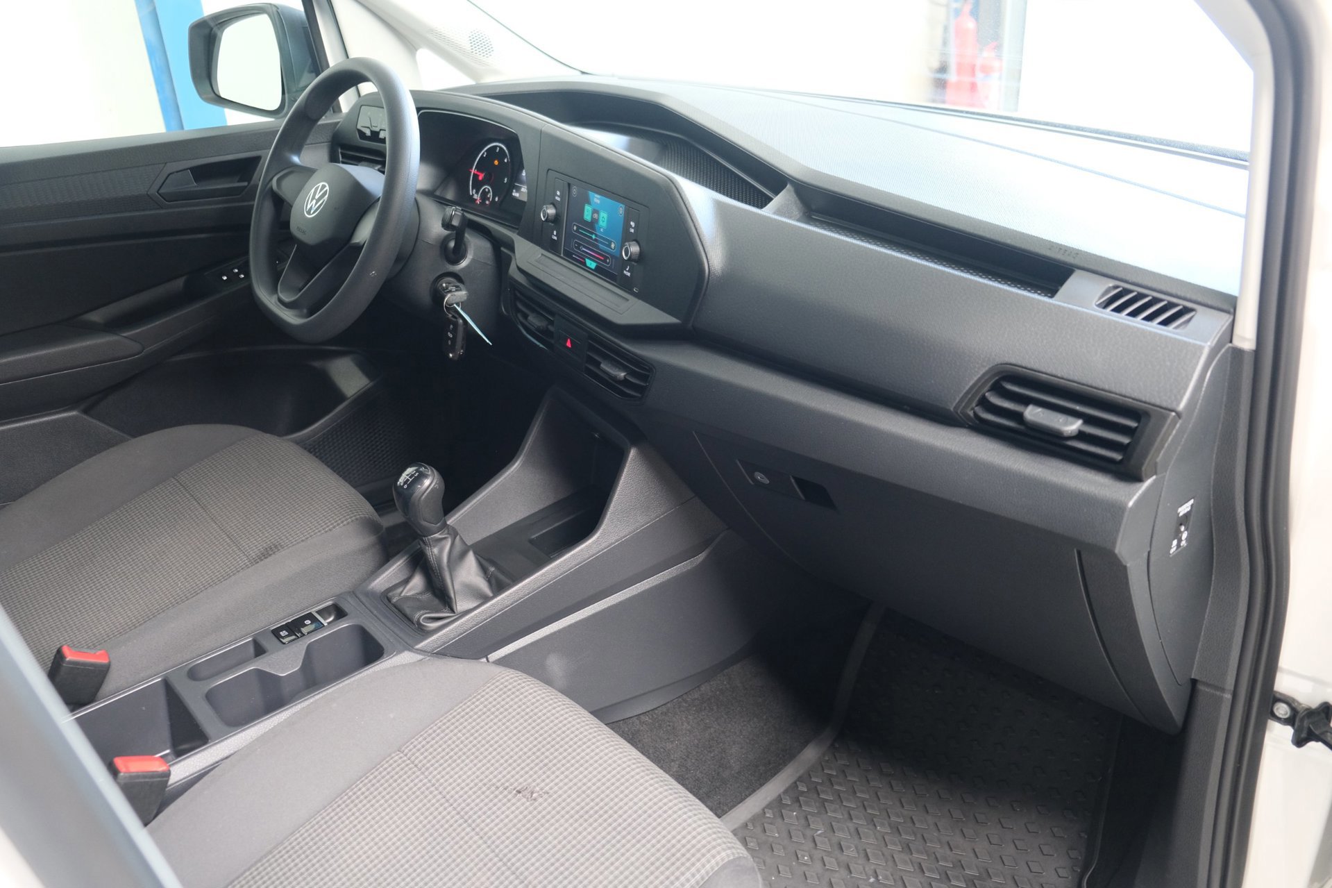 Volkswagen Caddy Cargo 2.0 TDI Comfort (2023), foto 7