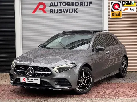 Mercedes-Benz A-klasse 250 e AMG (2020)