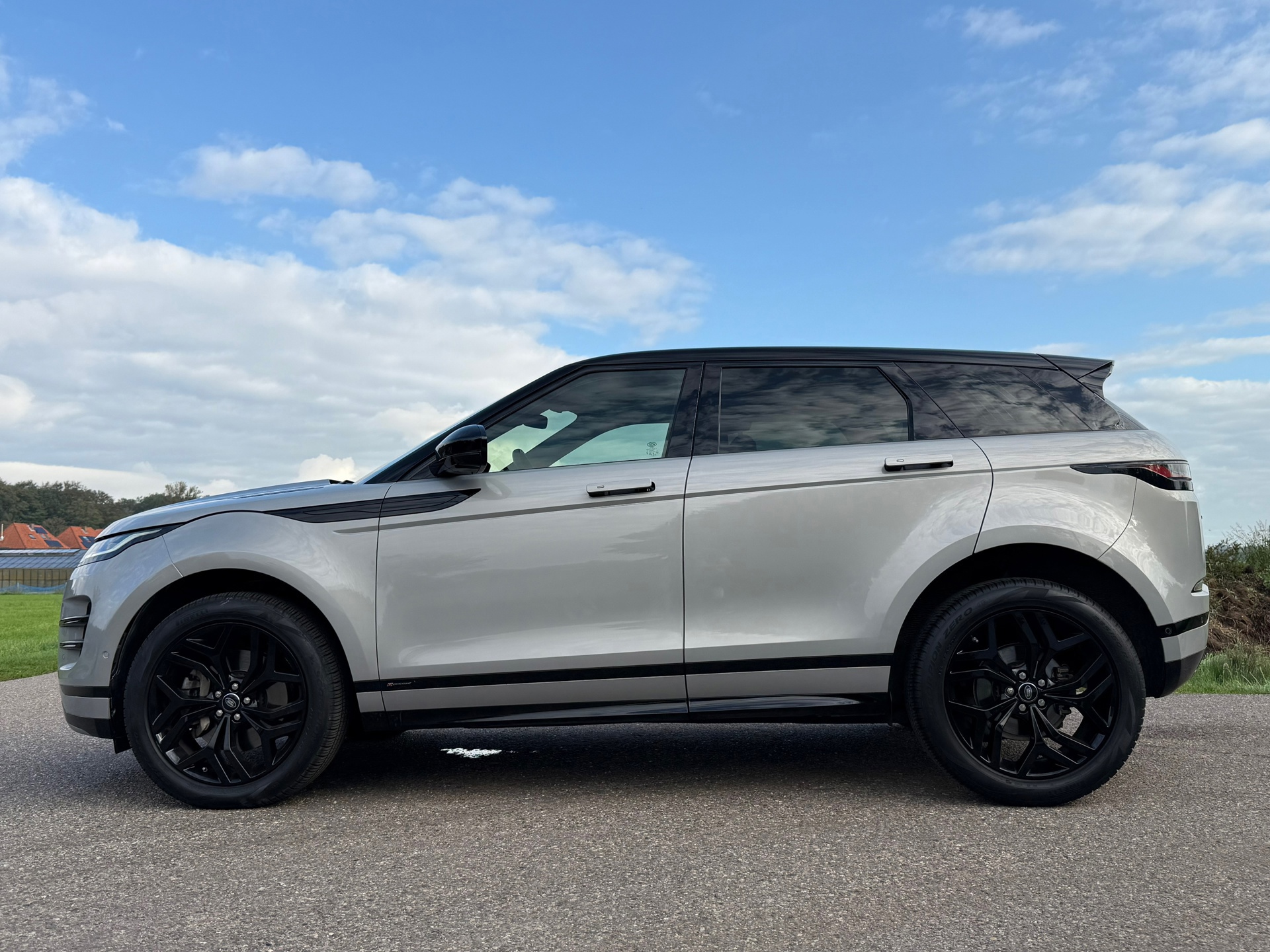 Land Rover Range Evoque 2.0 P200 AWD R-Dynamic HSE (2020), foto 2