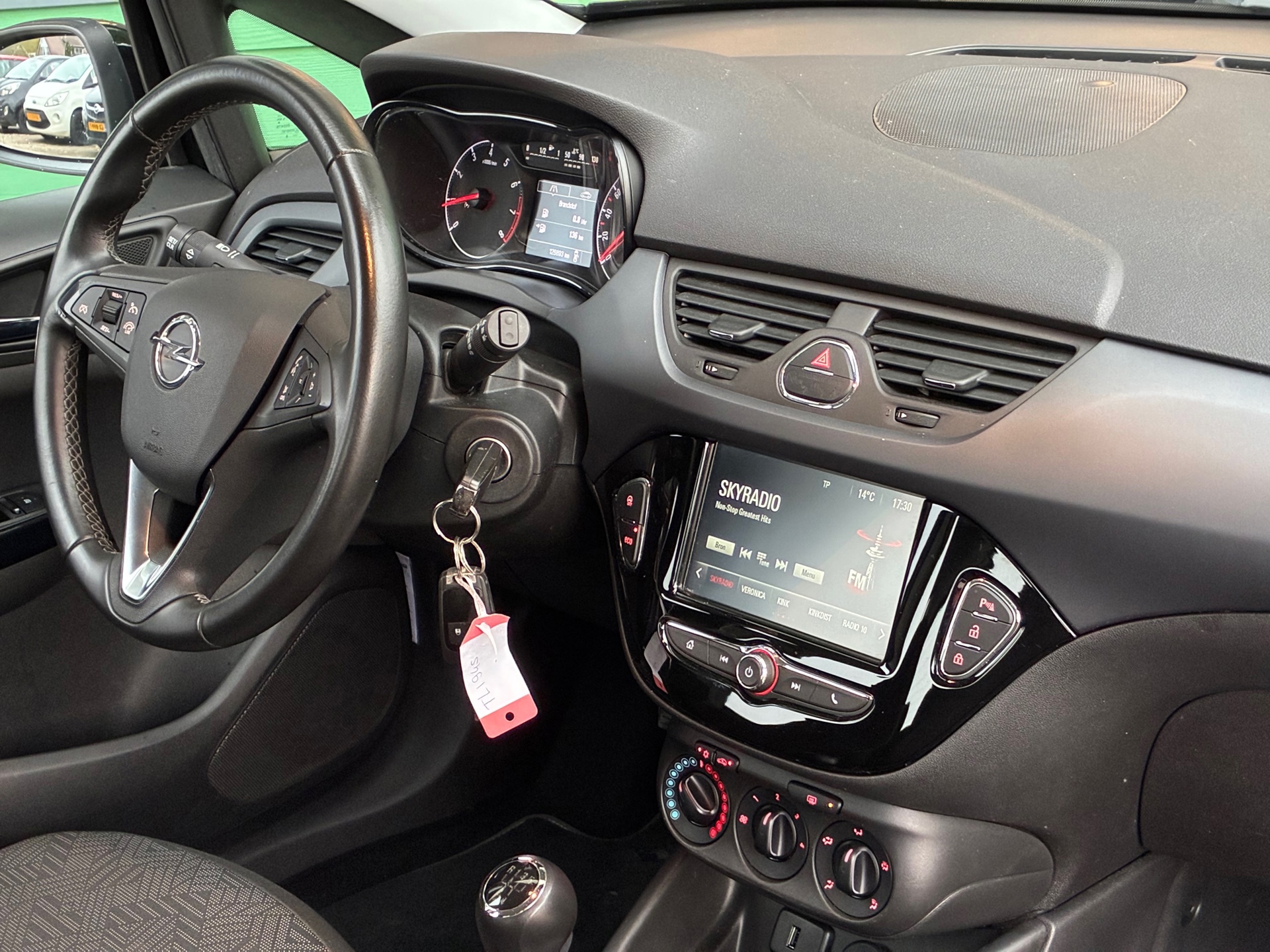 Opel Corsa 1.4 Favourite (2018), foto 11