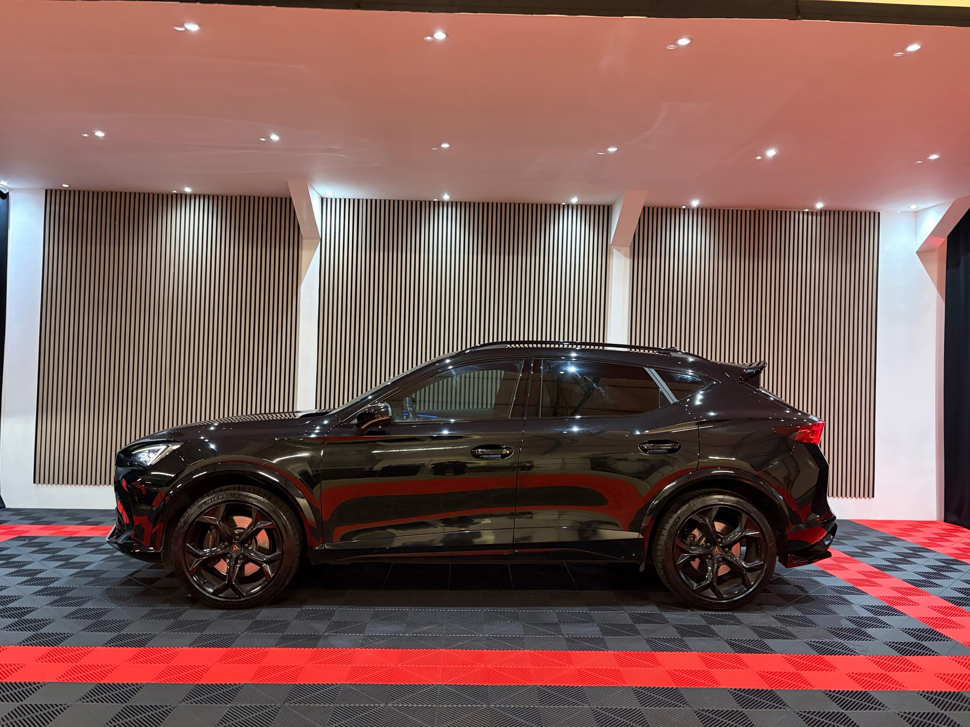 CUPRA Formentor 2.0 TSI 4DRIVE 310 PK Black Style Maxton Set (2022), foto 12