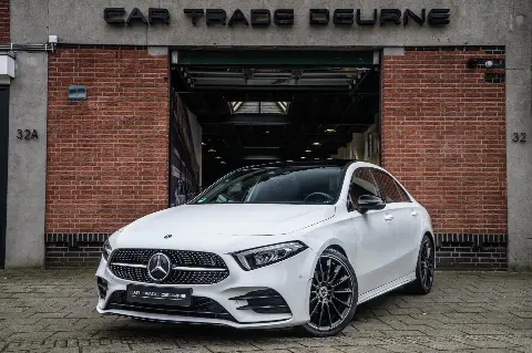 Mercedes-Benz A-klasse 200 AMG Line (2019)