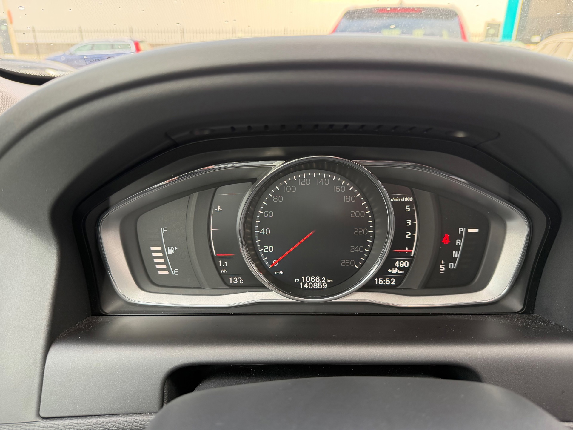 Volvo XC60 2.0 D4 FWD SUMMUM (2017), foto 17