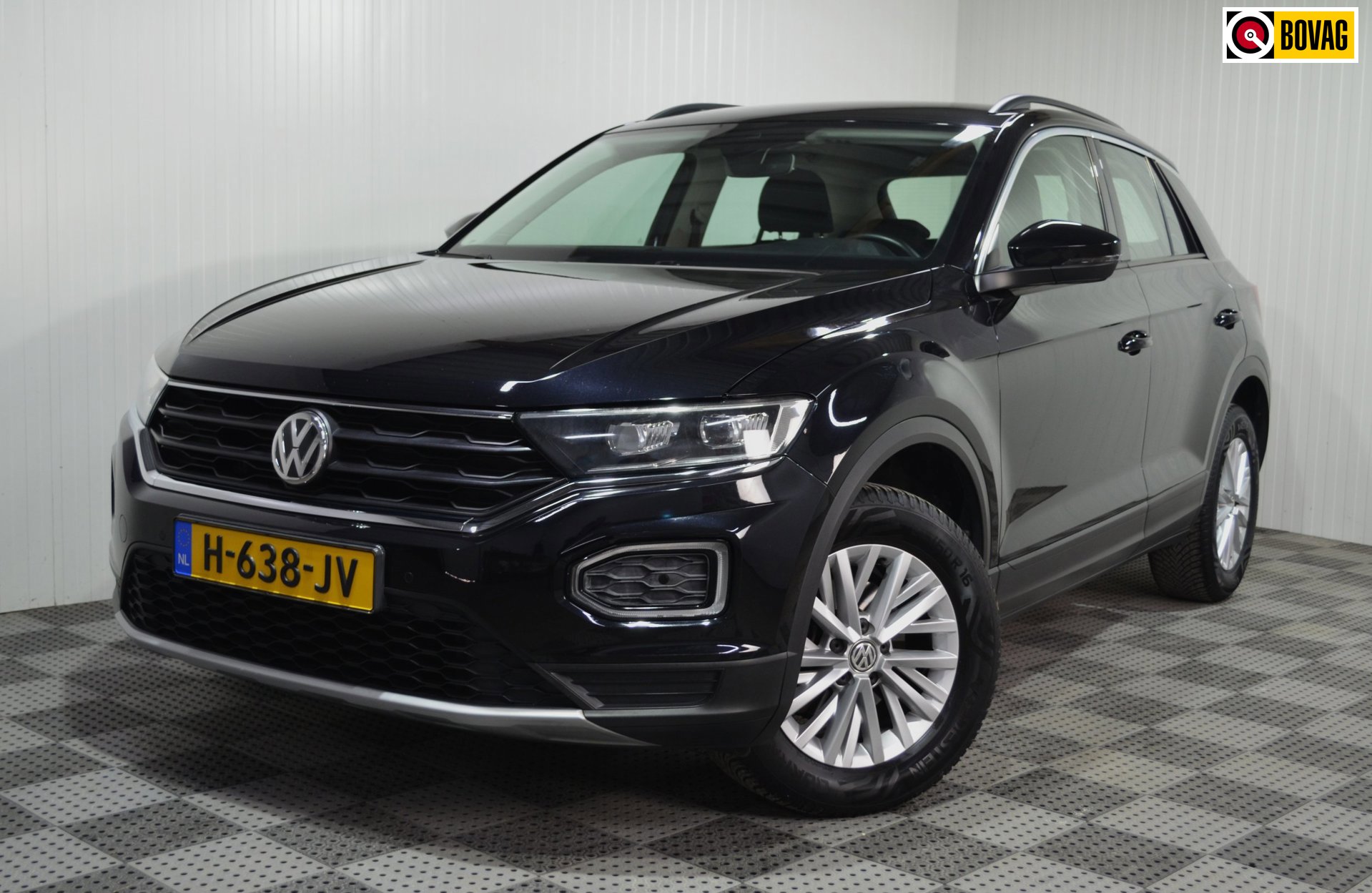 Volkswagen T-Roc 1.5 TSI Sport Business (2019), foto 1