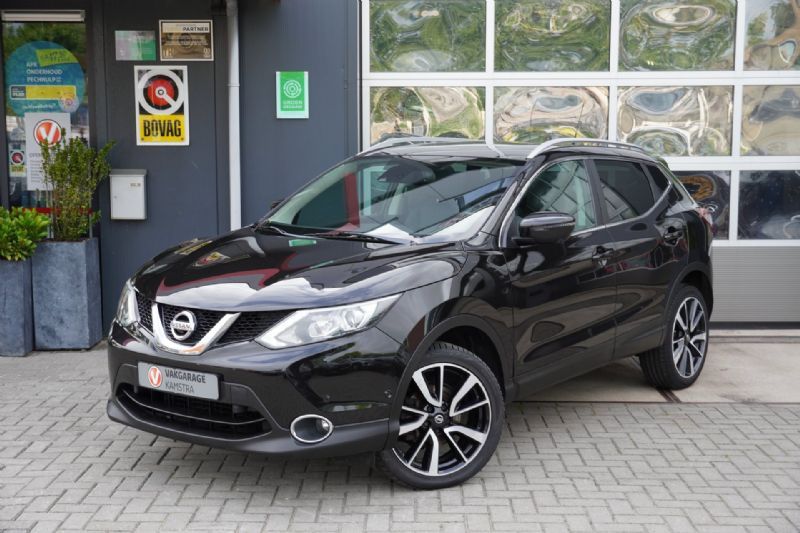 Nissan Qashqai 1.5 dCi Tekna 360cam (2017), foto 2