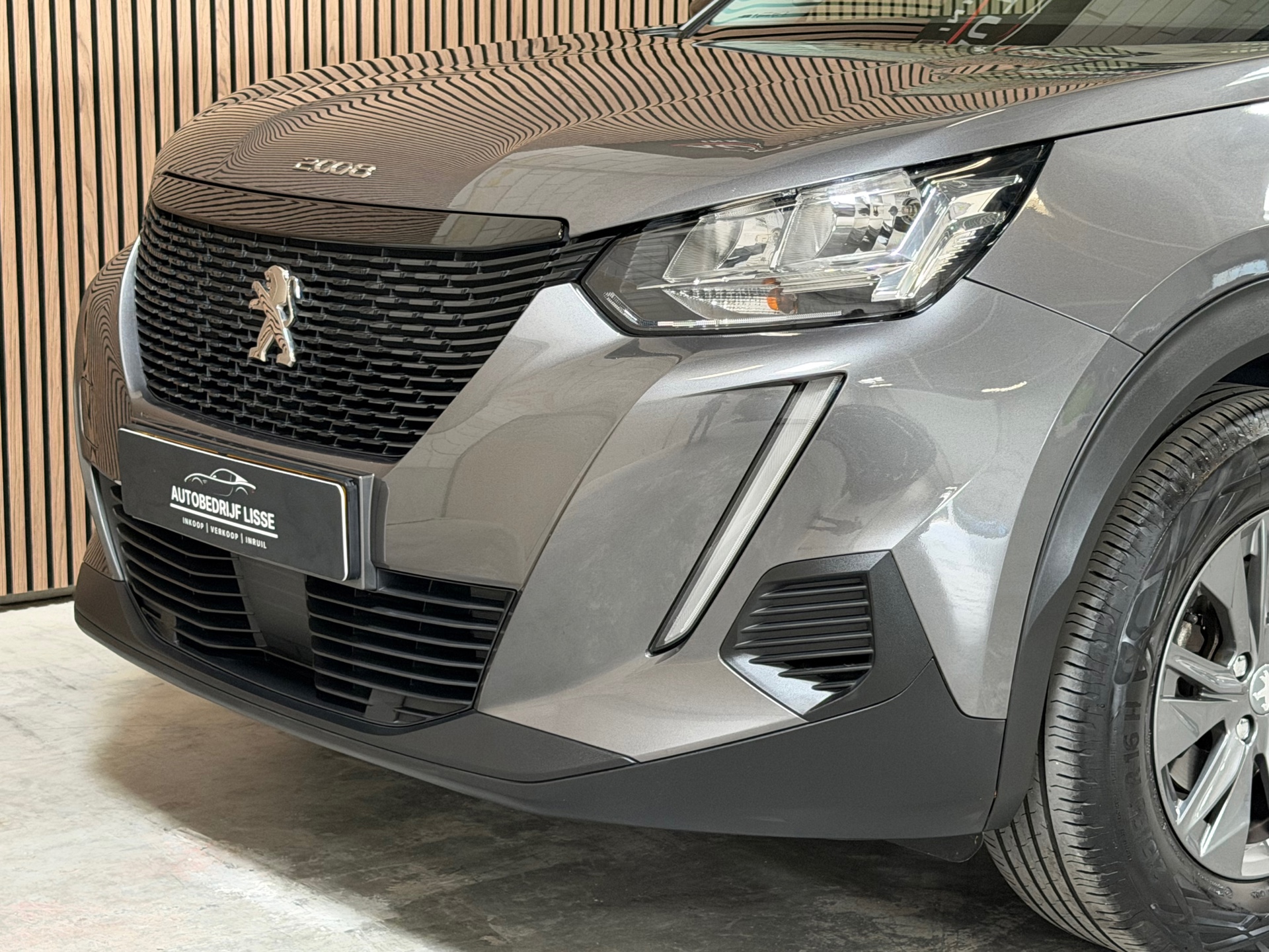 Peugeot 2008 1.2 PureTech Active Pack (2023), foto 4