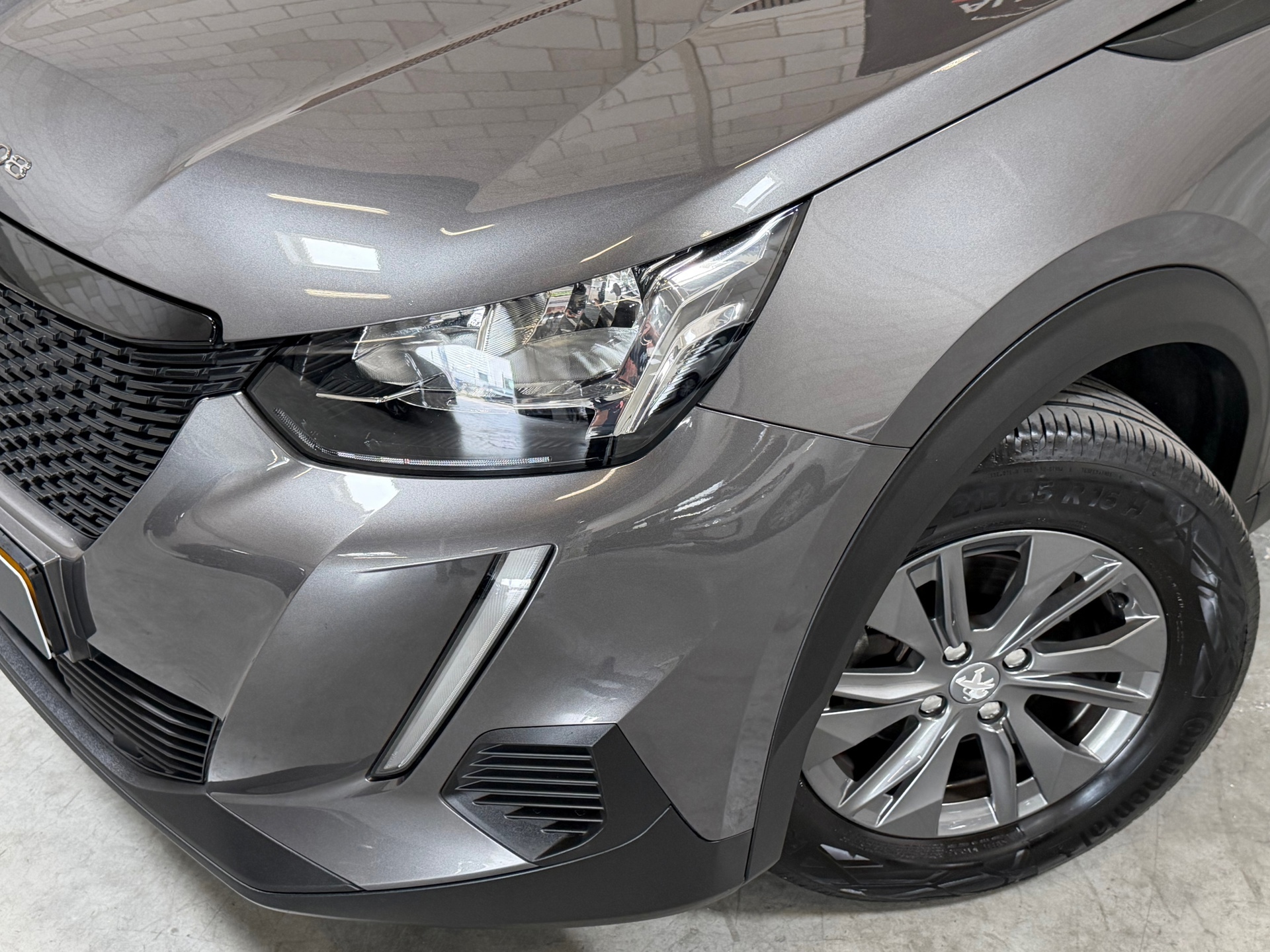 Peugeot 2008 1.2 PureTech Active Pack (2023), foto 35