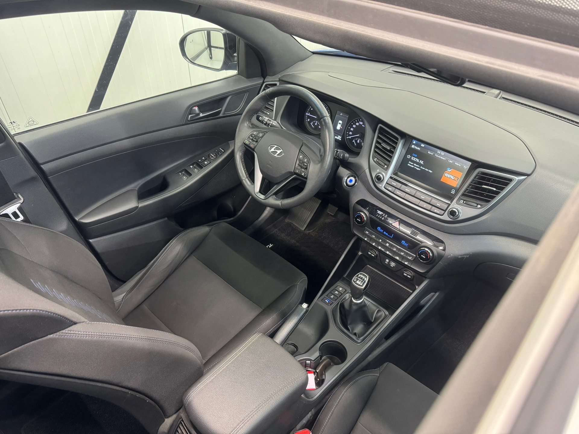 Hyundai Tucson 1.6 T-GDi Comfort (2018), foto 30