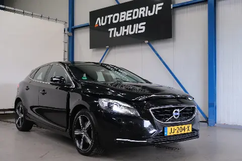 Volvo V40 2.0 T3 Nordic (2016)