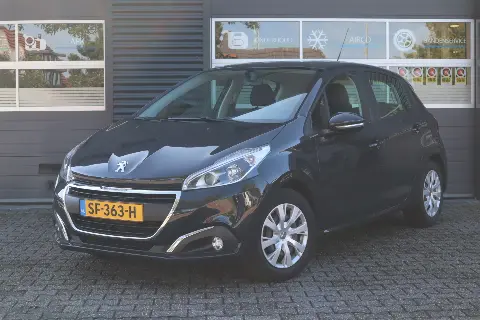 Peugeot 208 1.2 PureTech Blue Lease (2018)