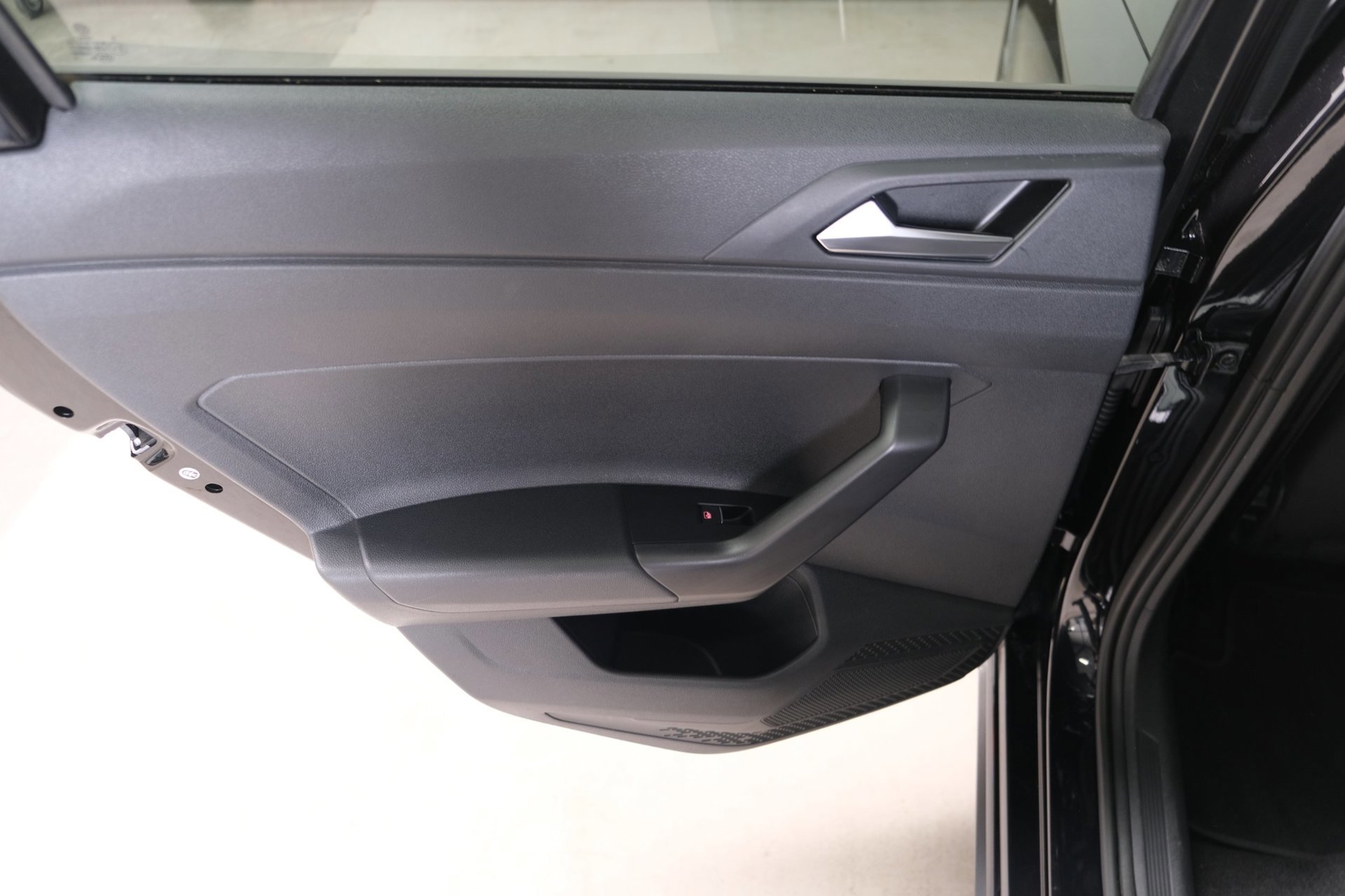 Volkswagen Polo 1.0 TSI Highline Business R-Line (2021), foto 8