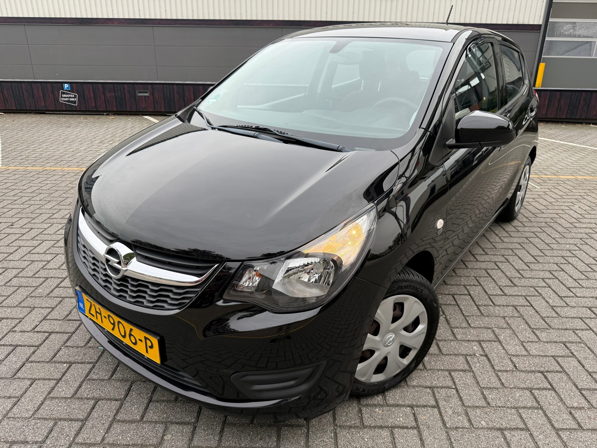 Opel Karl 1.0 ecoFLEX 120 Jaar Edition (2019), foto 23