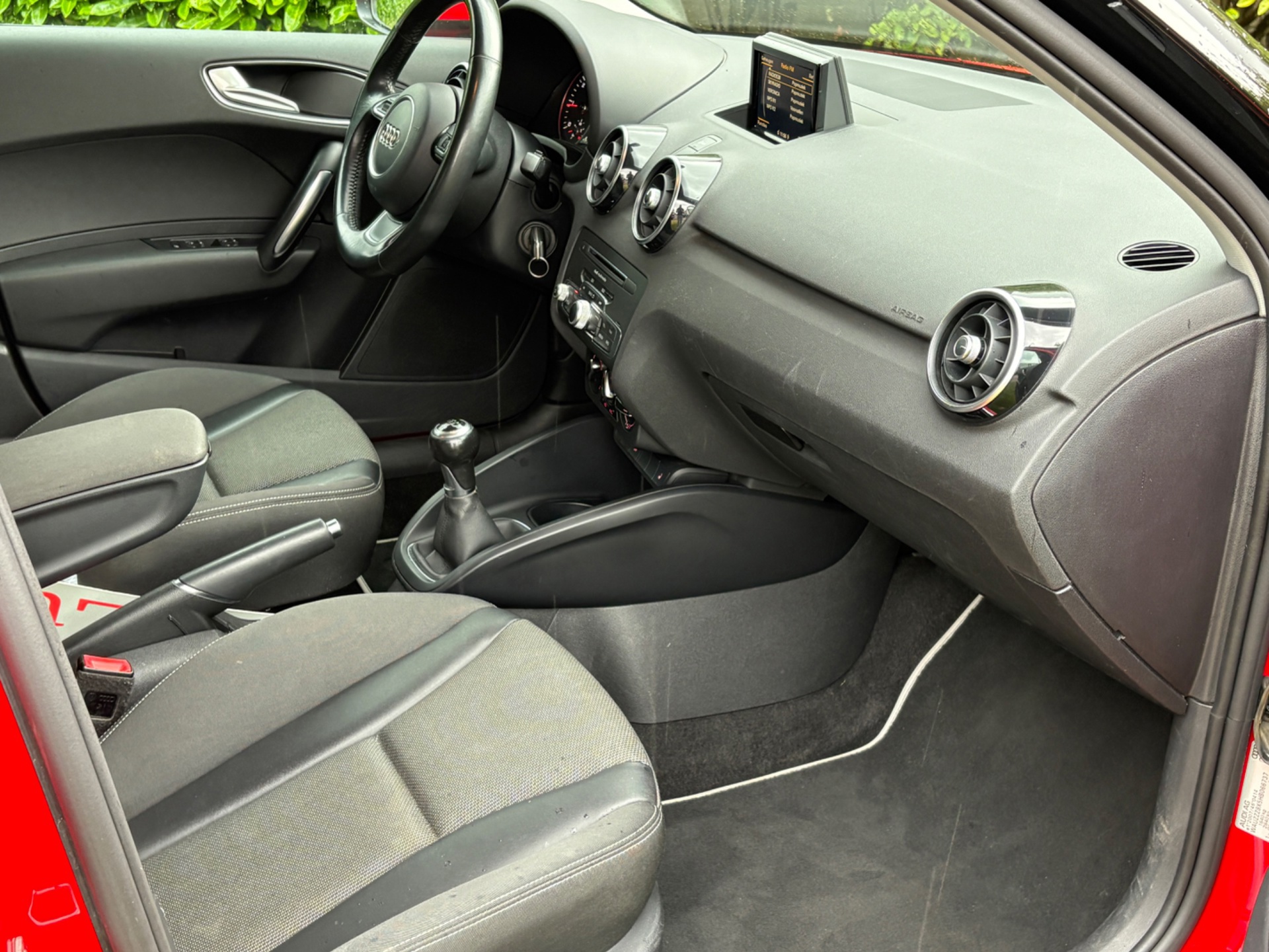 Audi A1 Sportback 1.4 TDI Sport S line Edition (2017), foto 12