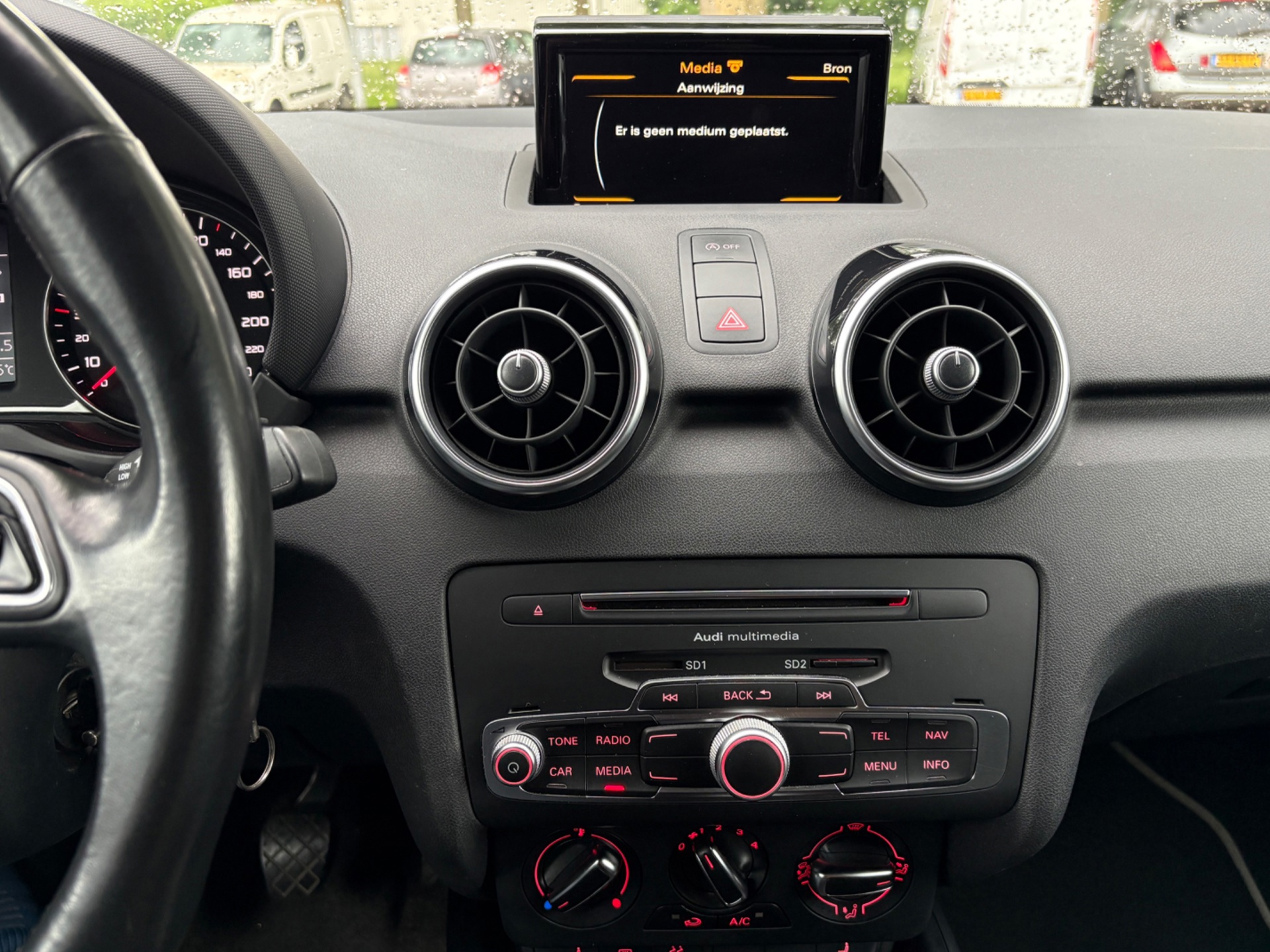 Audi A1 Sportback 1.4 TDI Sport S line Edition (2017), foto 17
