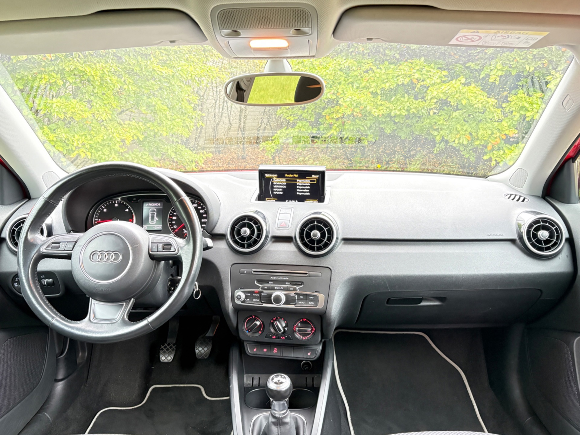 Audi A1 Sportback 1.4 TDI Sport S line Edition (2017), foto 7