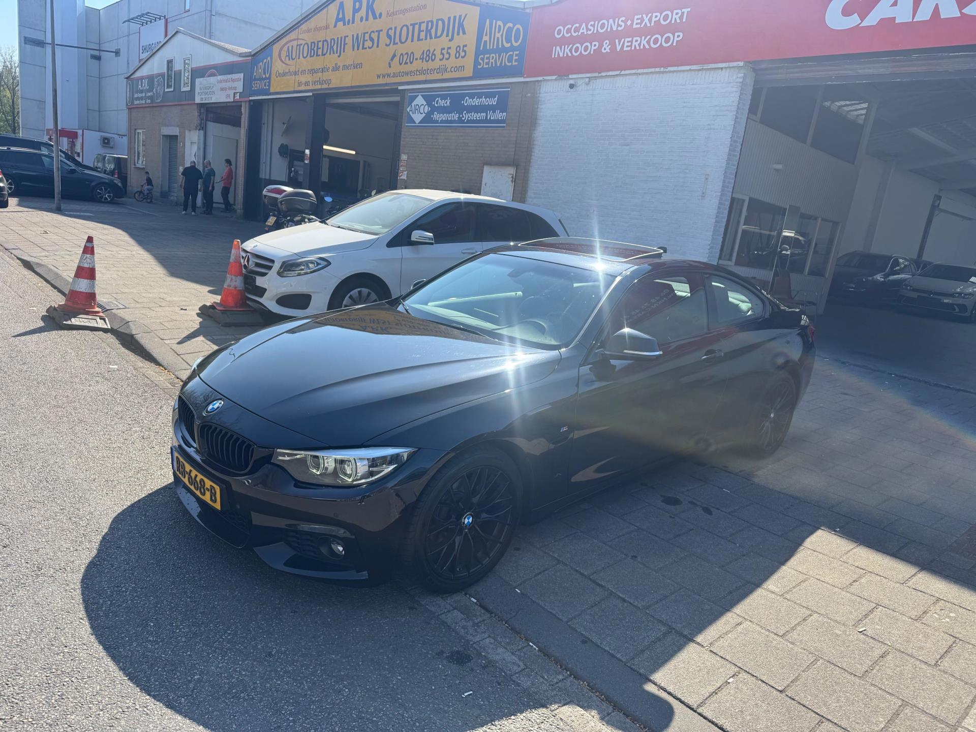 BMW 4-serie Coupé 418i High (2017), foto 2