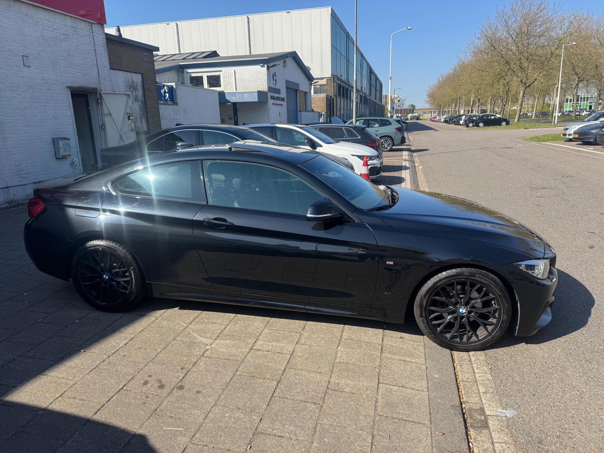 BMW 4-serie Coupé 418i High (2017), foto 7