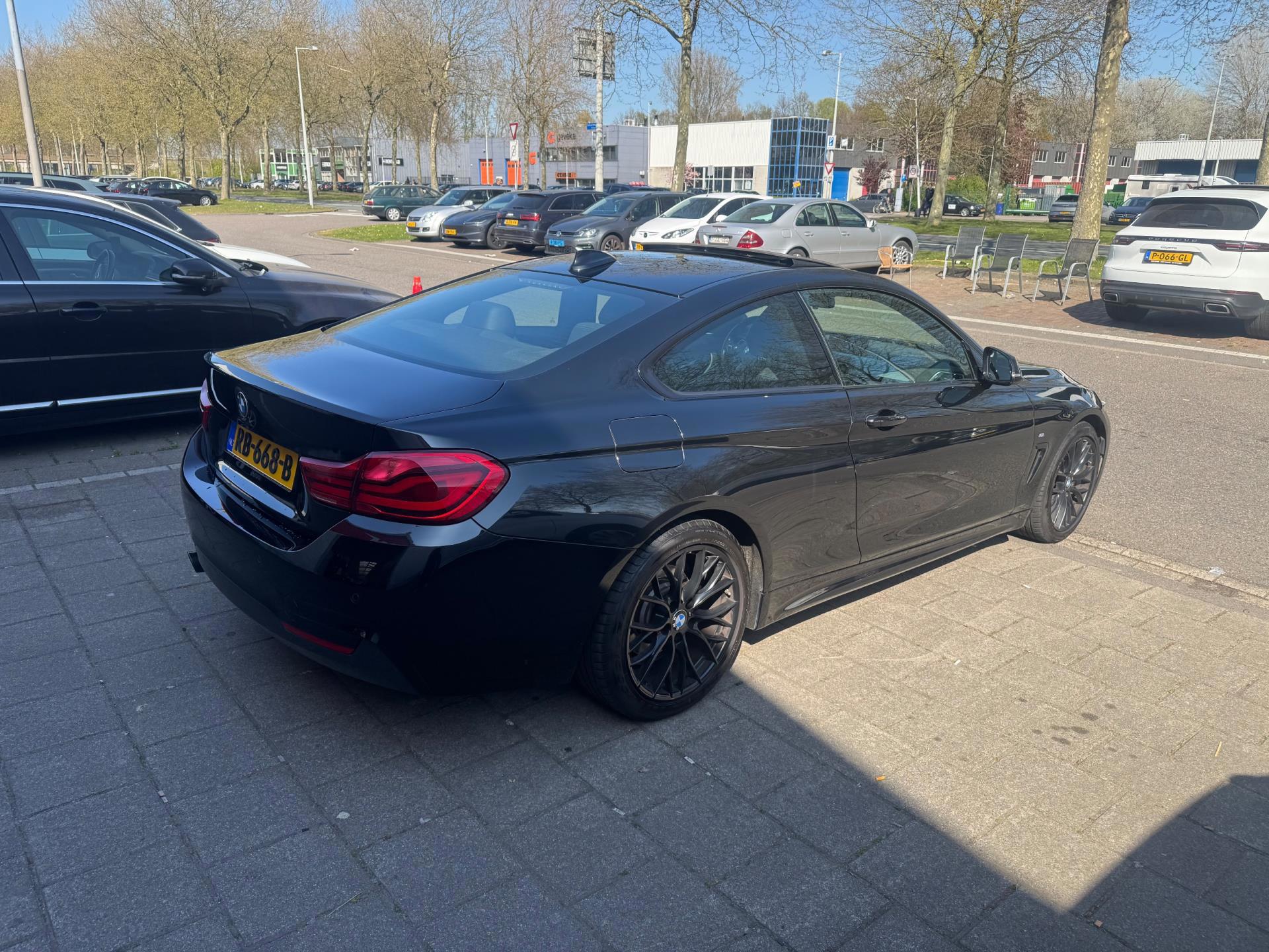 BMW 4-serie Coupé 418i High (2017), foto 8