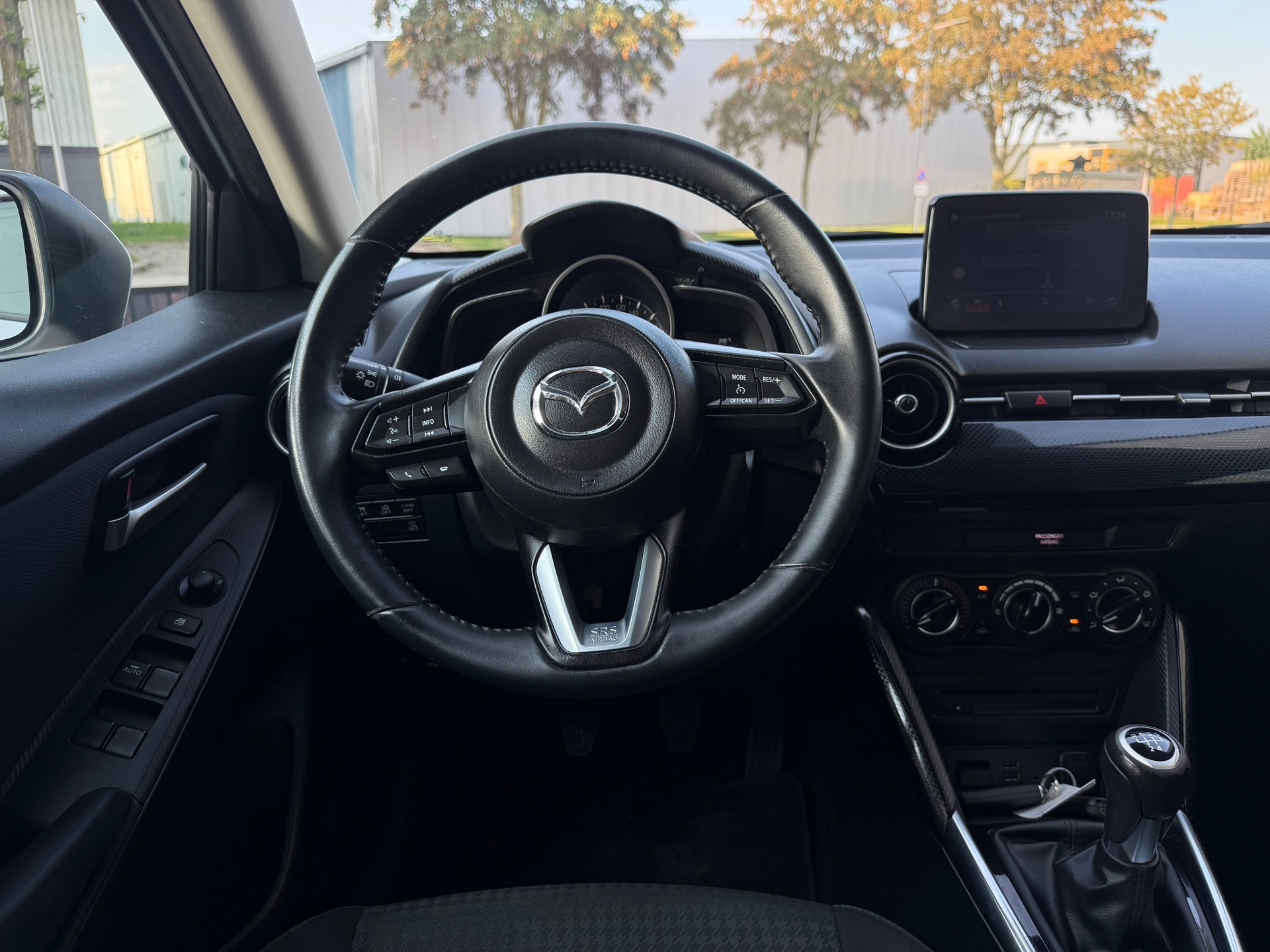 Mazda 2 1.5 Skyactiv-G Dynamic (2017), foto 11