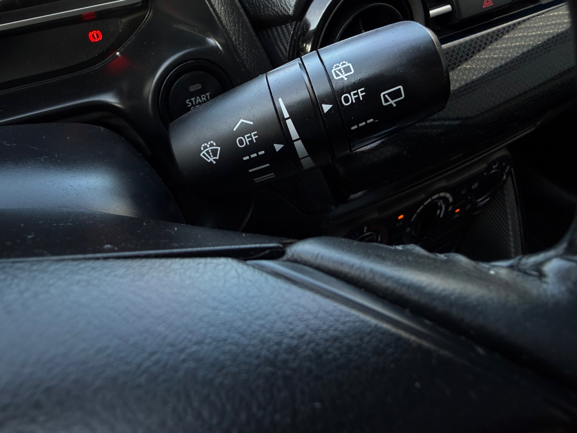 Mazda 2 1.5 Skyactiv-G Dynamic (2017), foto 12