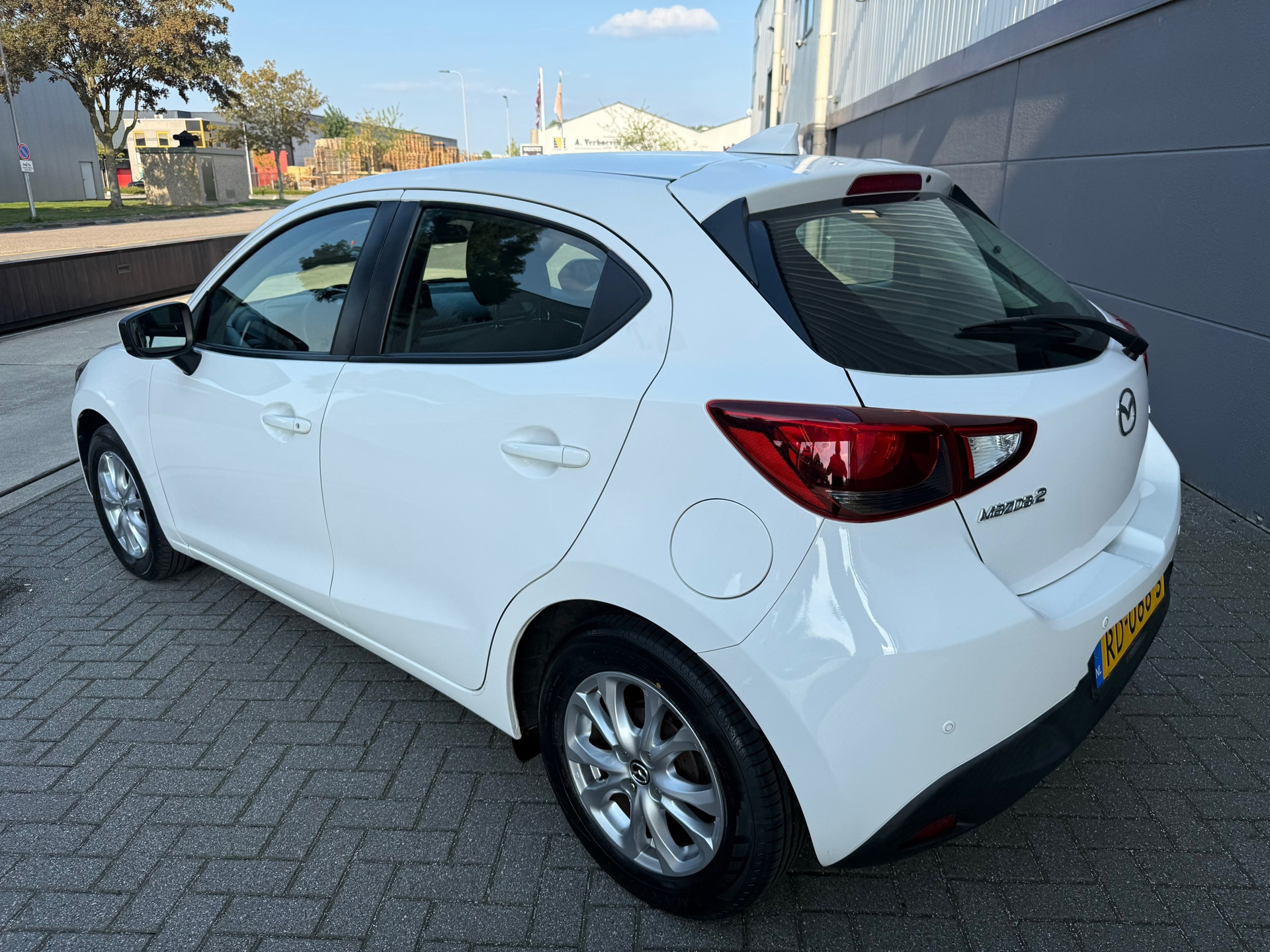 Mazda 2 1.5 Skyactiv-G Dynamic (2017), foto 7