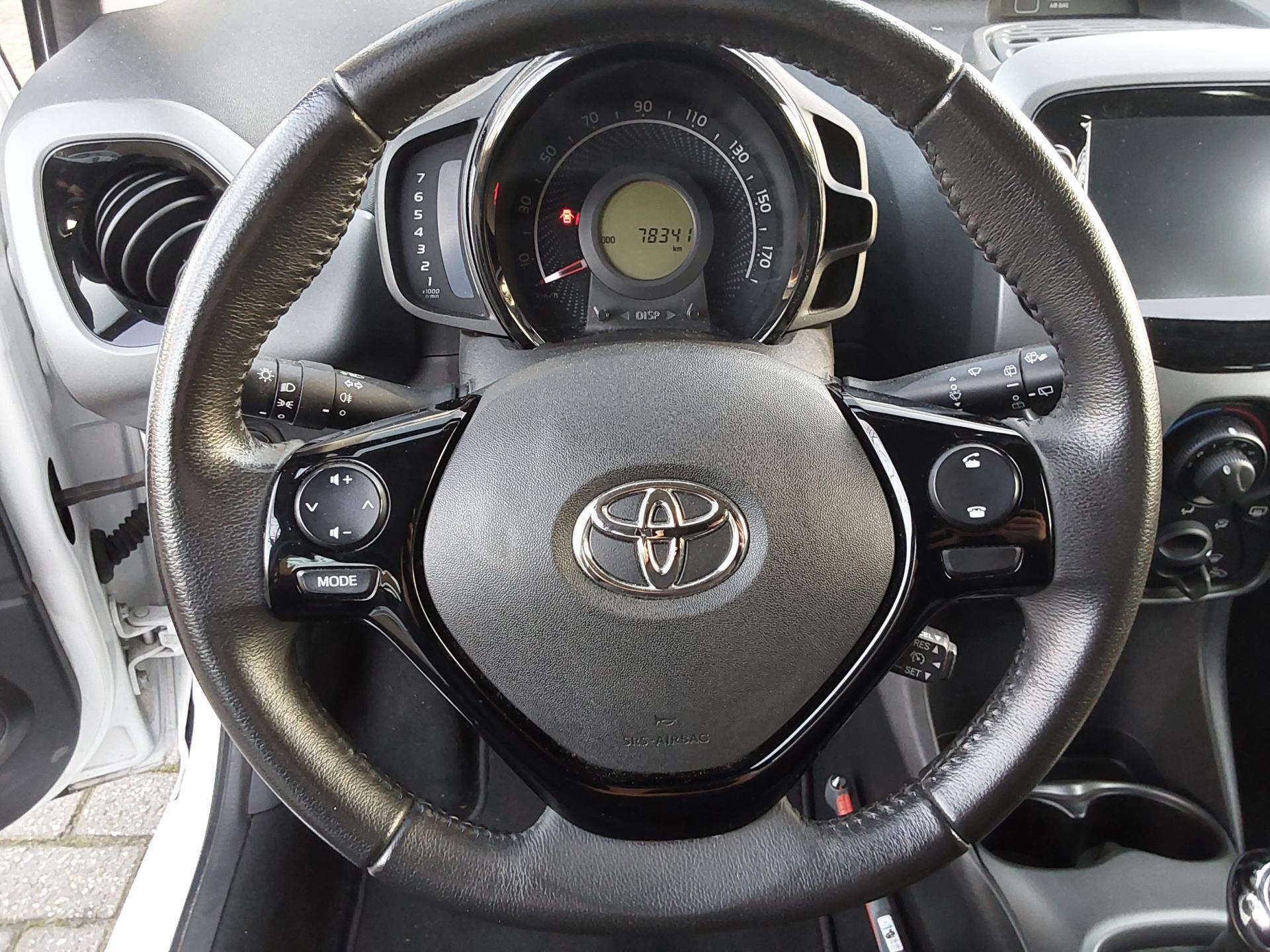 Toyota Aygo 1.0 VVT-i x-play (2021), foto 13