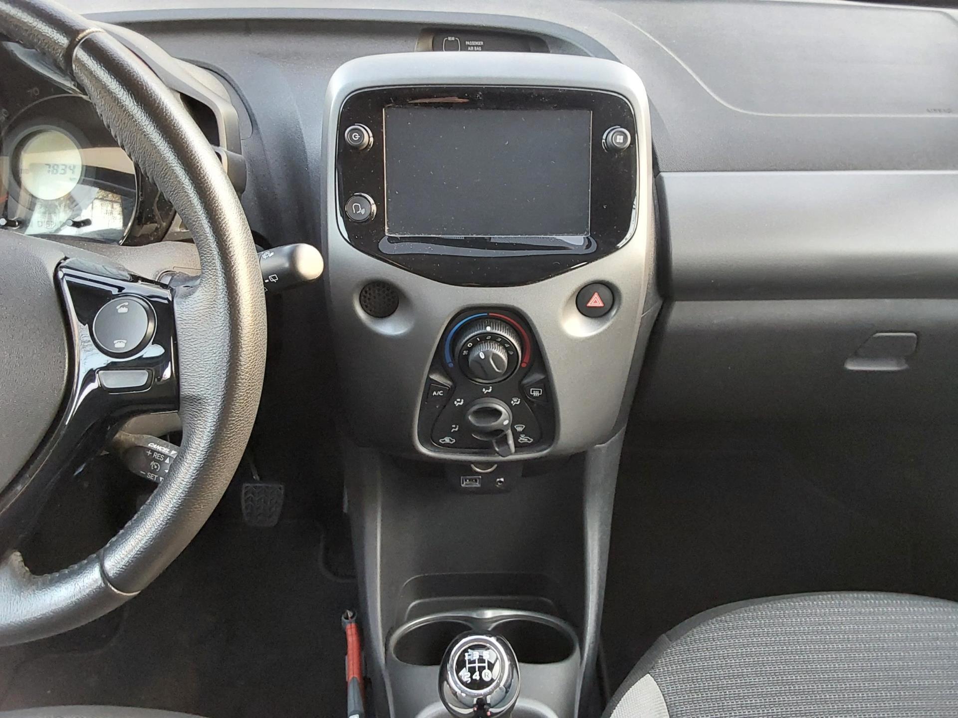 Toyota Aygo 1.0 VVT-i x-play (2021), foto 10