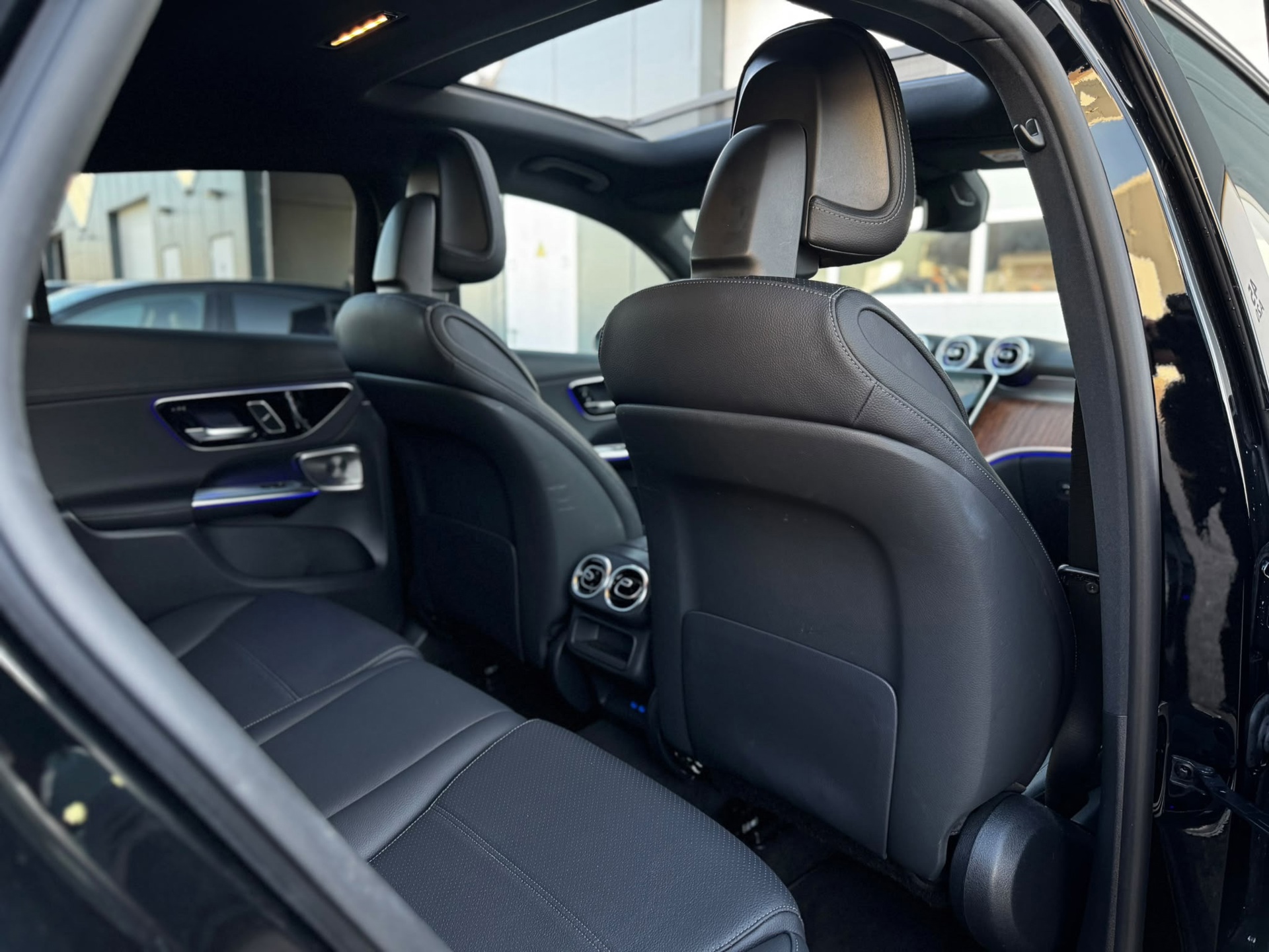 Mercedes-Benz GLC-klasse 300 4MATIC AMG Line (2024), foto 25