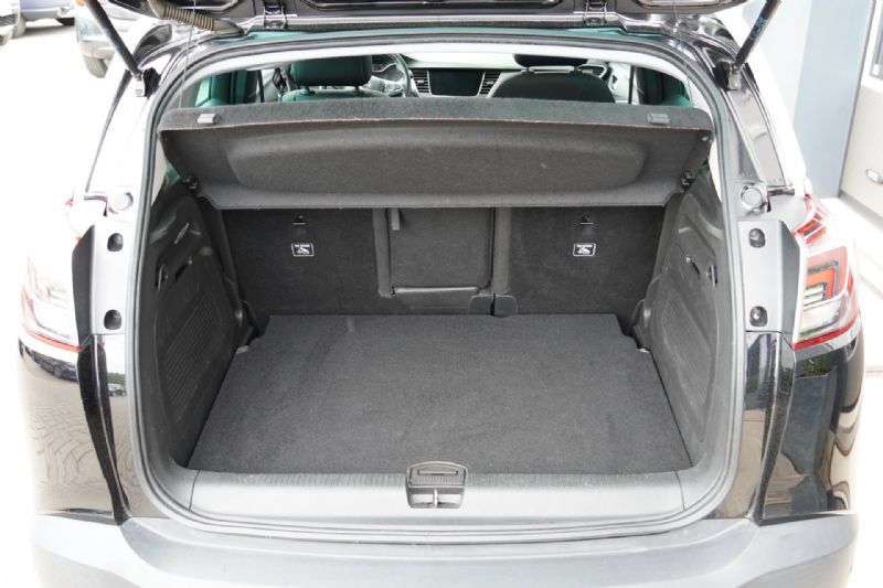 Opel Crossland X 1.2 Turbo (2019), foto 20