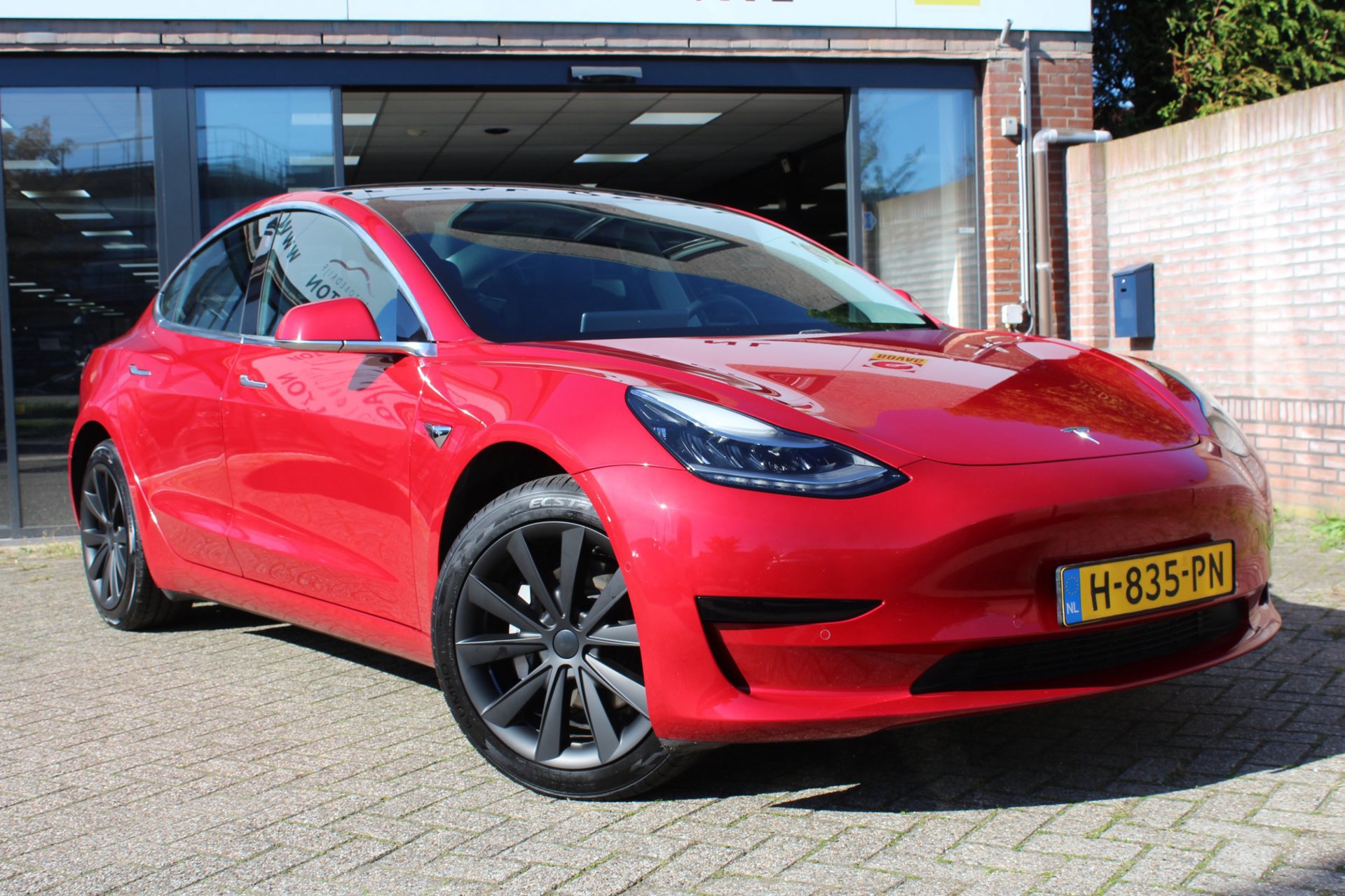 Tesla Model 3 RWD Plus 60 kWh (2020), foto 30