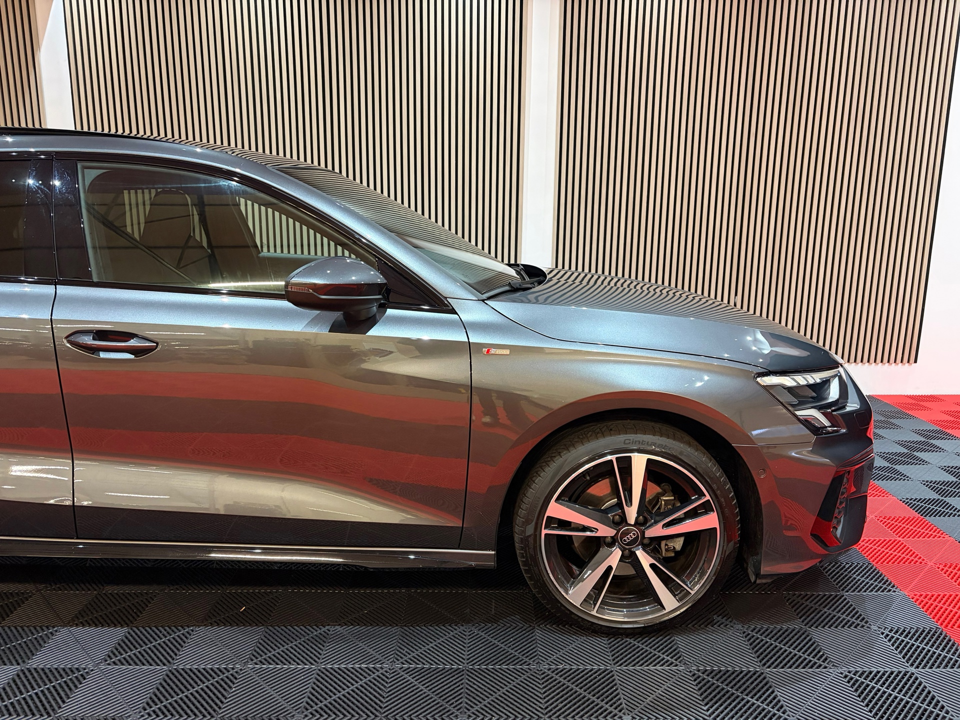 Audi A3 Sportback 40 TFSI e Edition S-Line (2023), foto 3