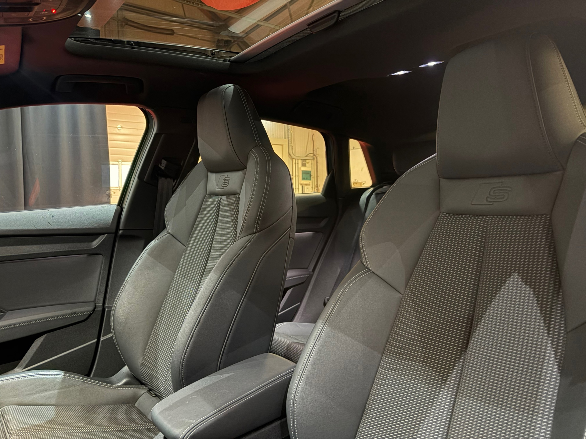 Audi A3 Sportback 40 TFSI e Edition S-Line (2023), foto 22
