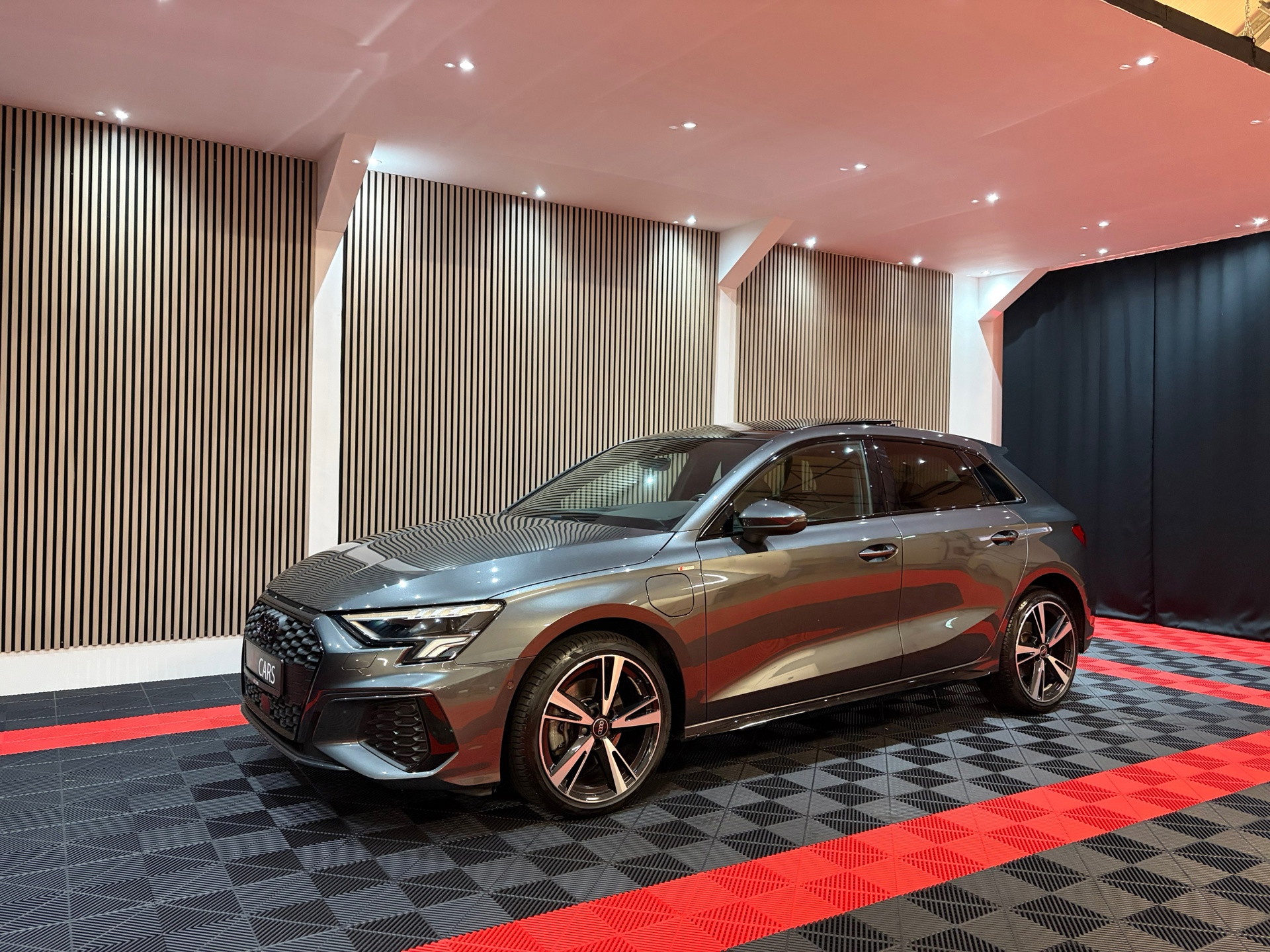 Audi A3 Sportback 40 TFSI e Edition S-Line (2023), foto 10