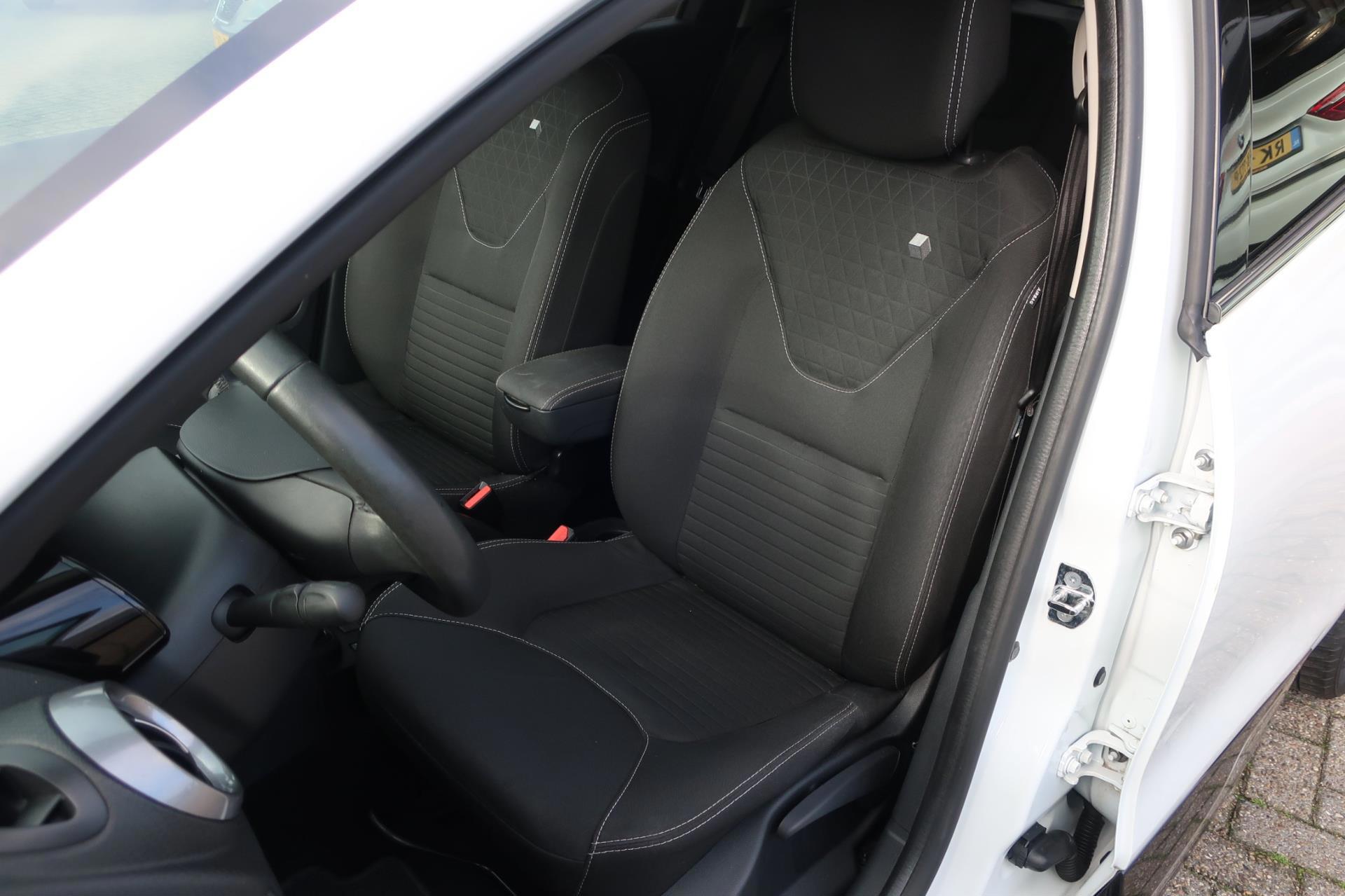 Renault Clio Estate 0.9 TCe Limited (2016), foto 18