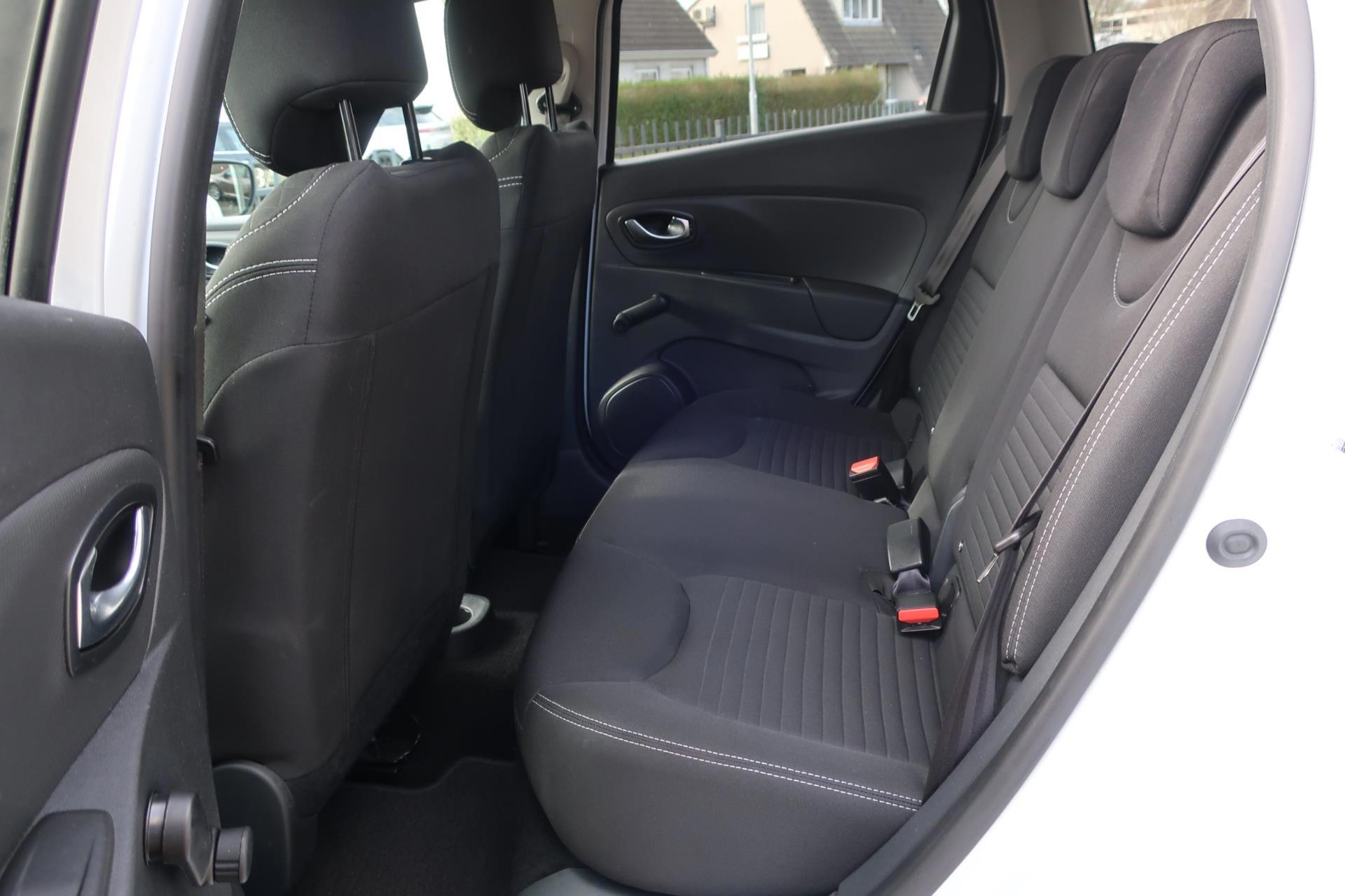 Renault Clio Estate 0.9 TCe Limited (2016), foto 20
