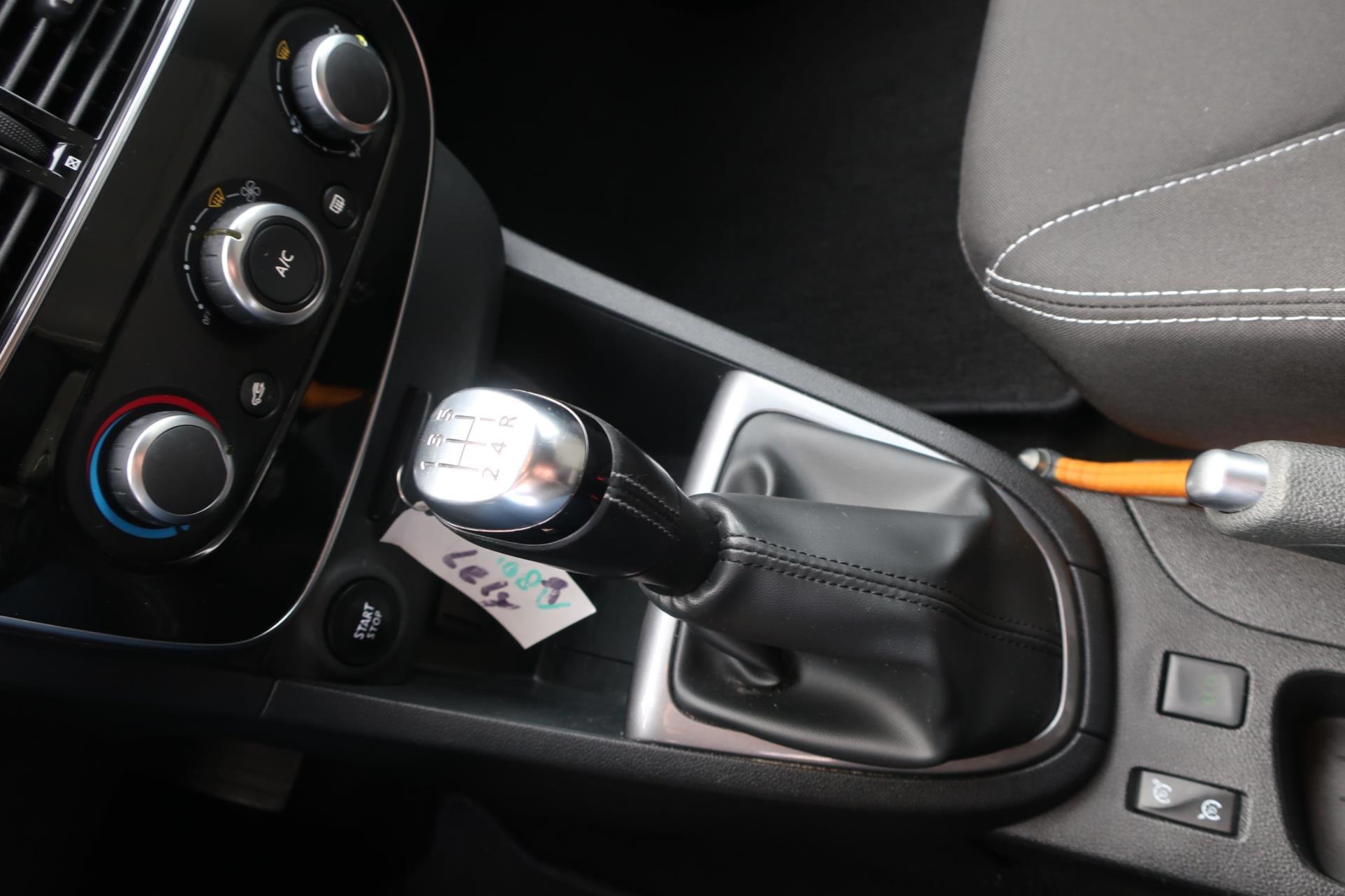 Renault Clio Estate 0.9 TCe Limited (2016), foto 23