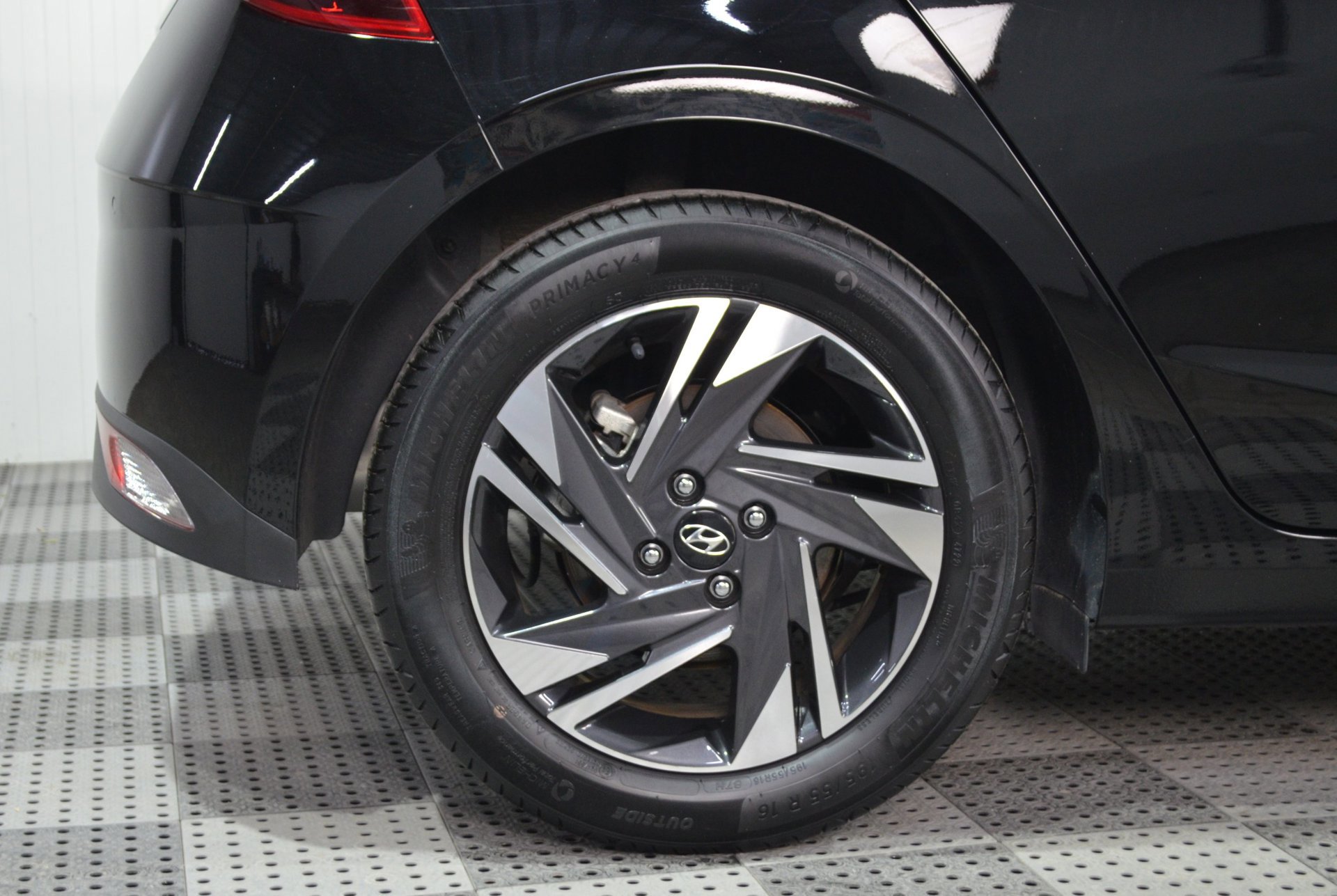 Hyundai I20 1.0 T-GDI Comfort (2023), foto 24