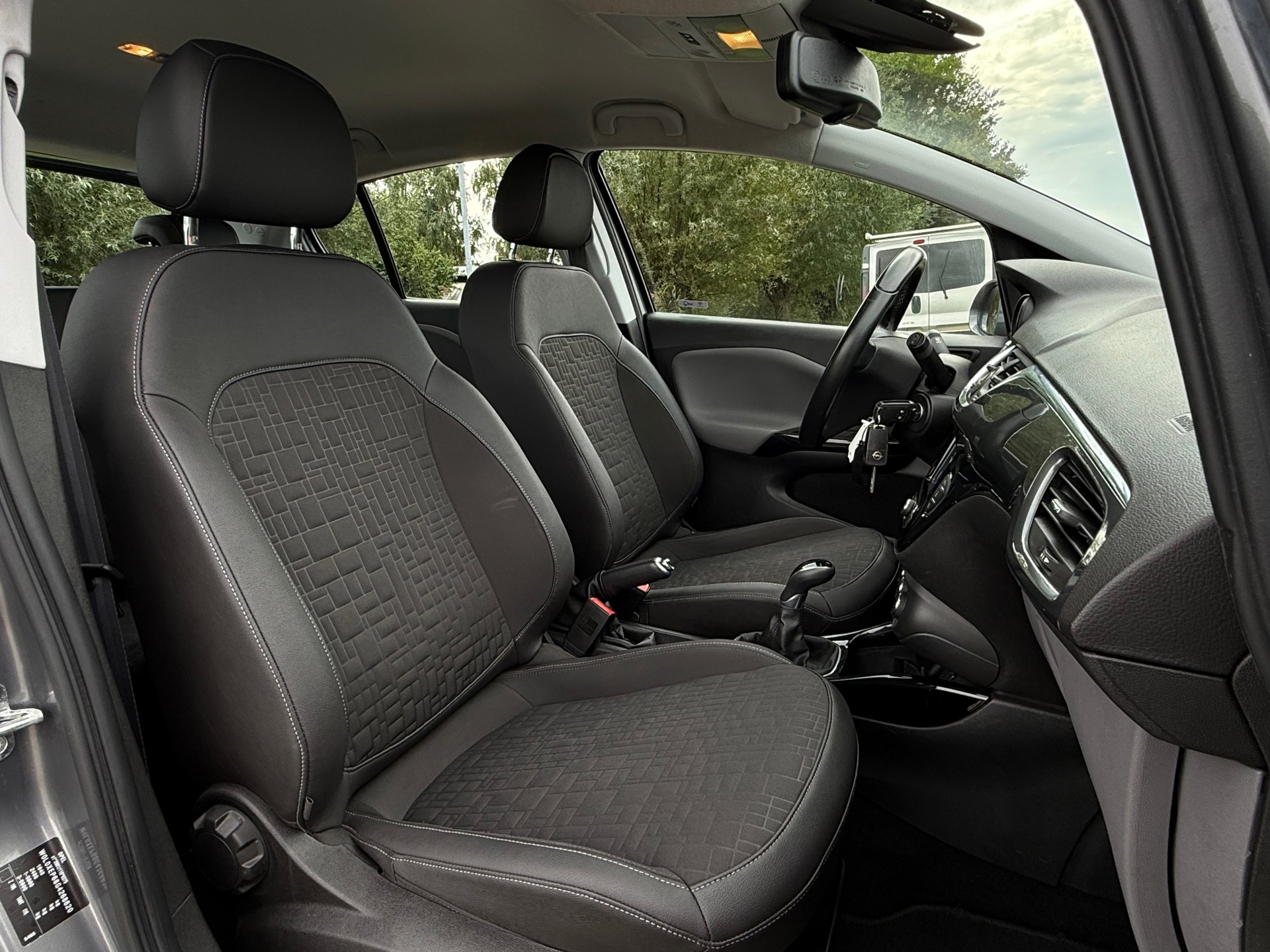 Opel Corsa 1.4 Innovation (2016), foto 10