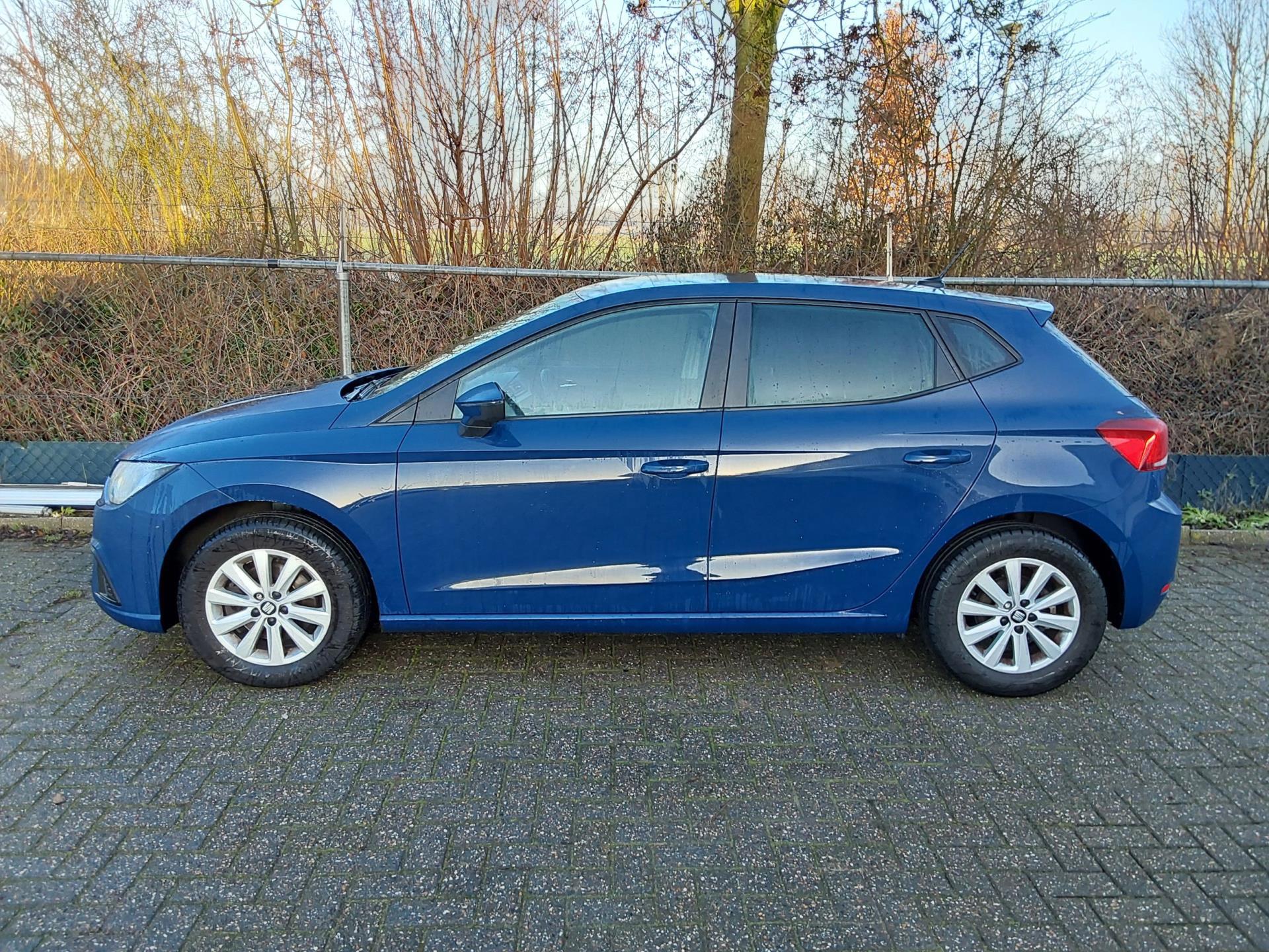 Seat Ibiza 1.0 TSI Style Business Intense (2019), foto 3
