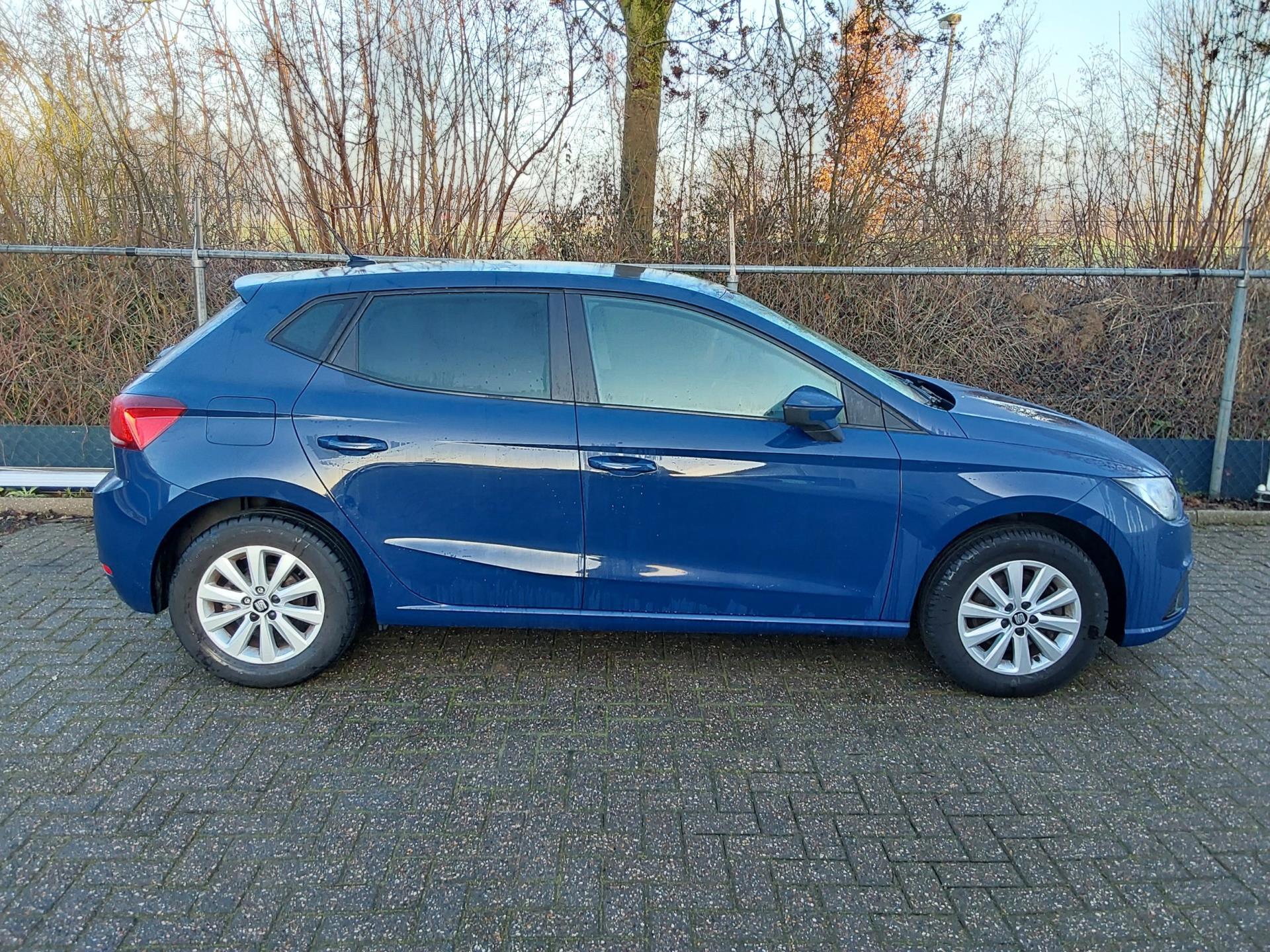Seat Ibiza 1.0 TSI Style Business Intense (2019), foto 4