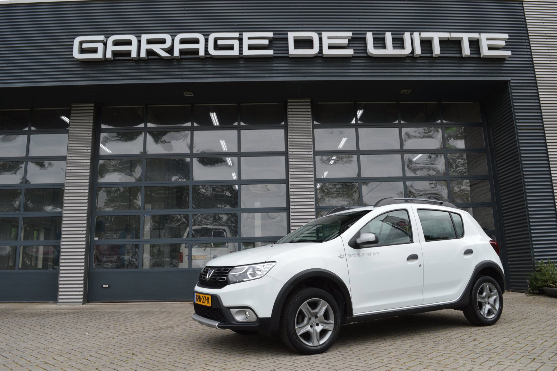 Dacia Sandero 0.9 TCe Stepway (2020), foto 1