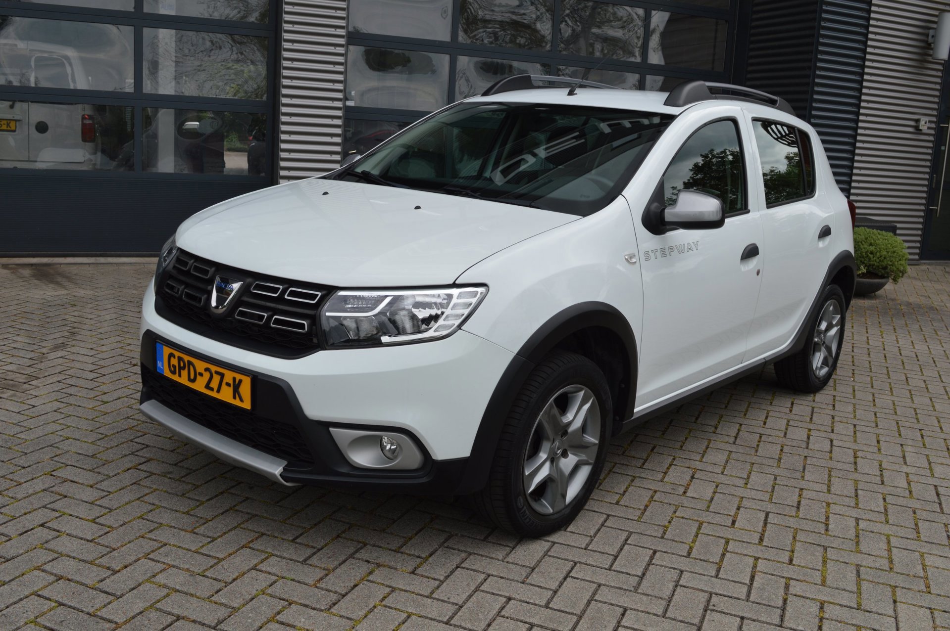 Dacia Sandero 0.9 TCe Stepway (2020), foto 2