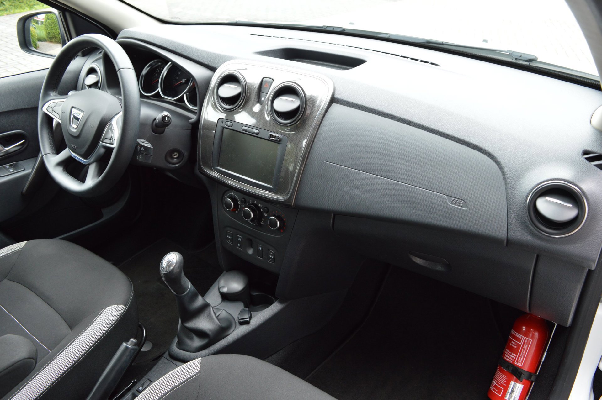 Dacia Sandero 0.9 TCe Stepway (2020), foto 18