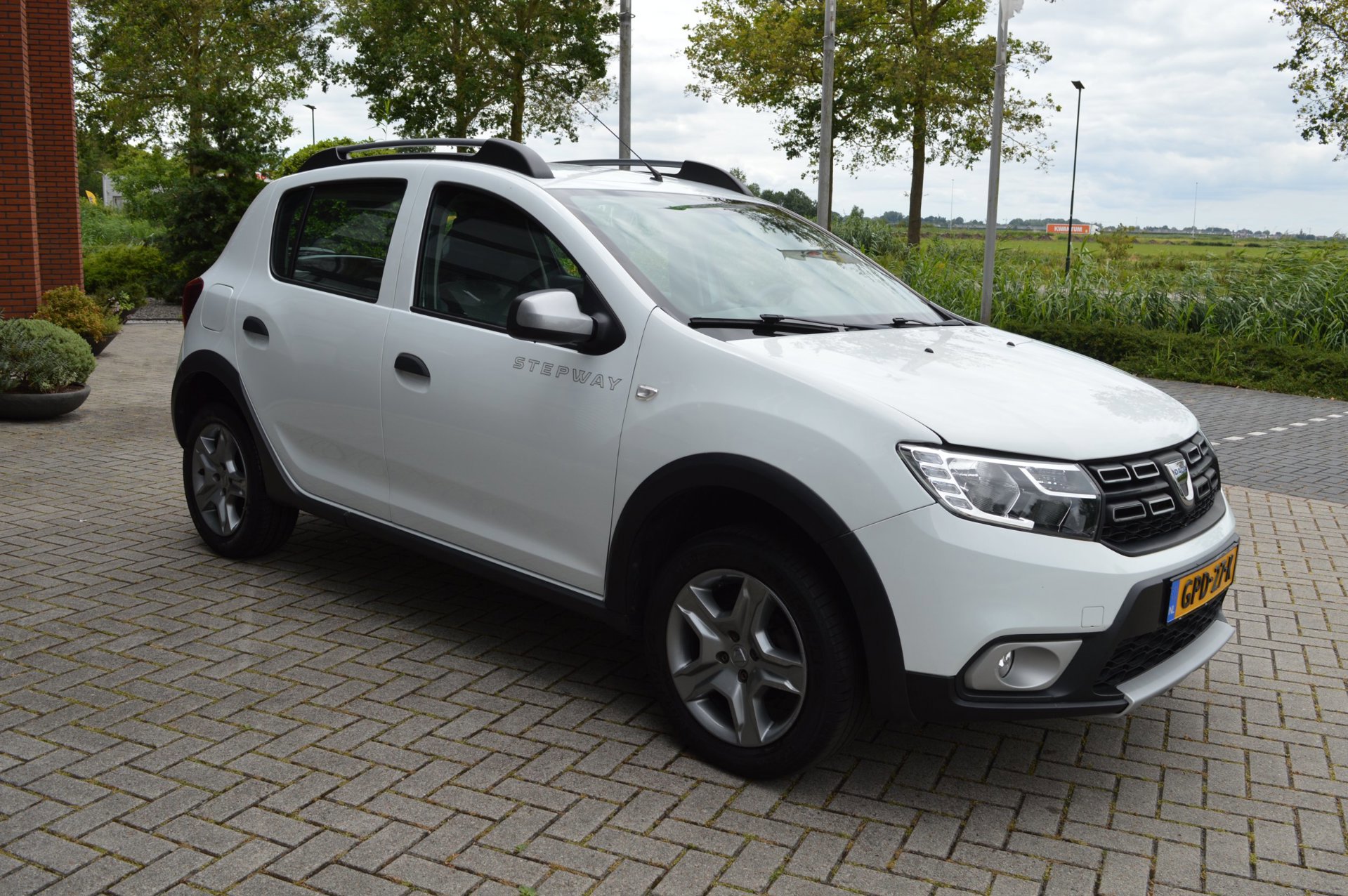 Dacia Sandero 0.9 TCe Stepway (2020), foto 8