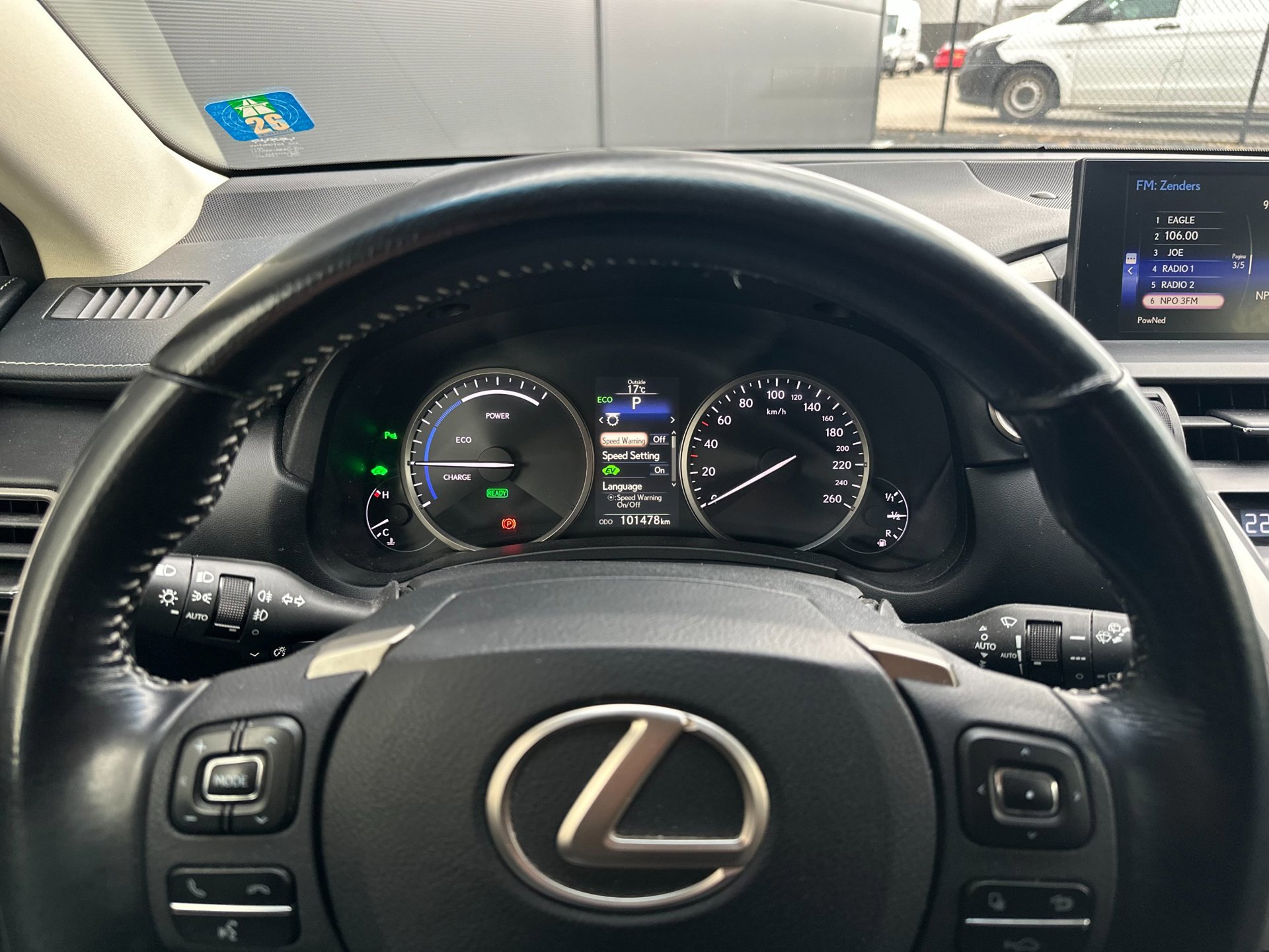 Lexus NX 300h AWD Luxury Line (2017), foto 20