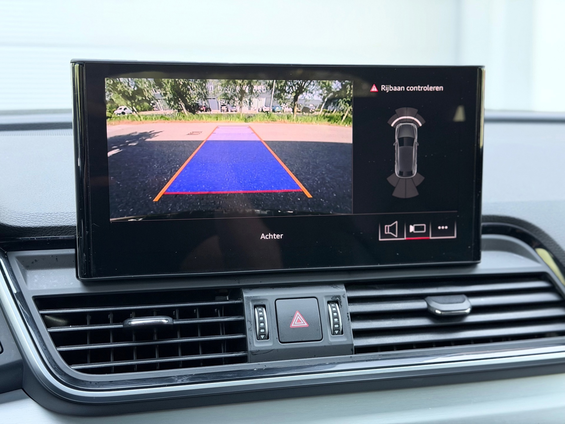 Audi Q5 Sportback 55 TFSI e S edition (2023), foto 25