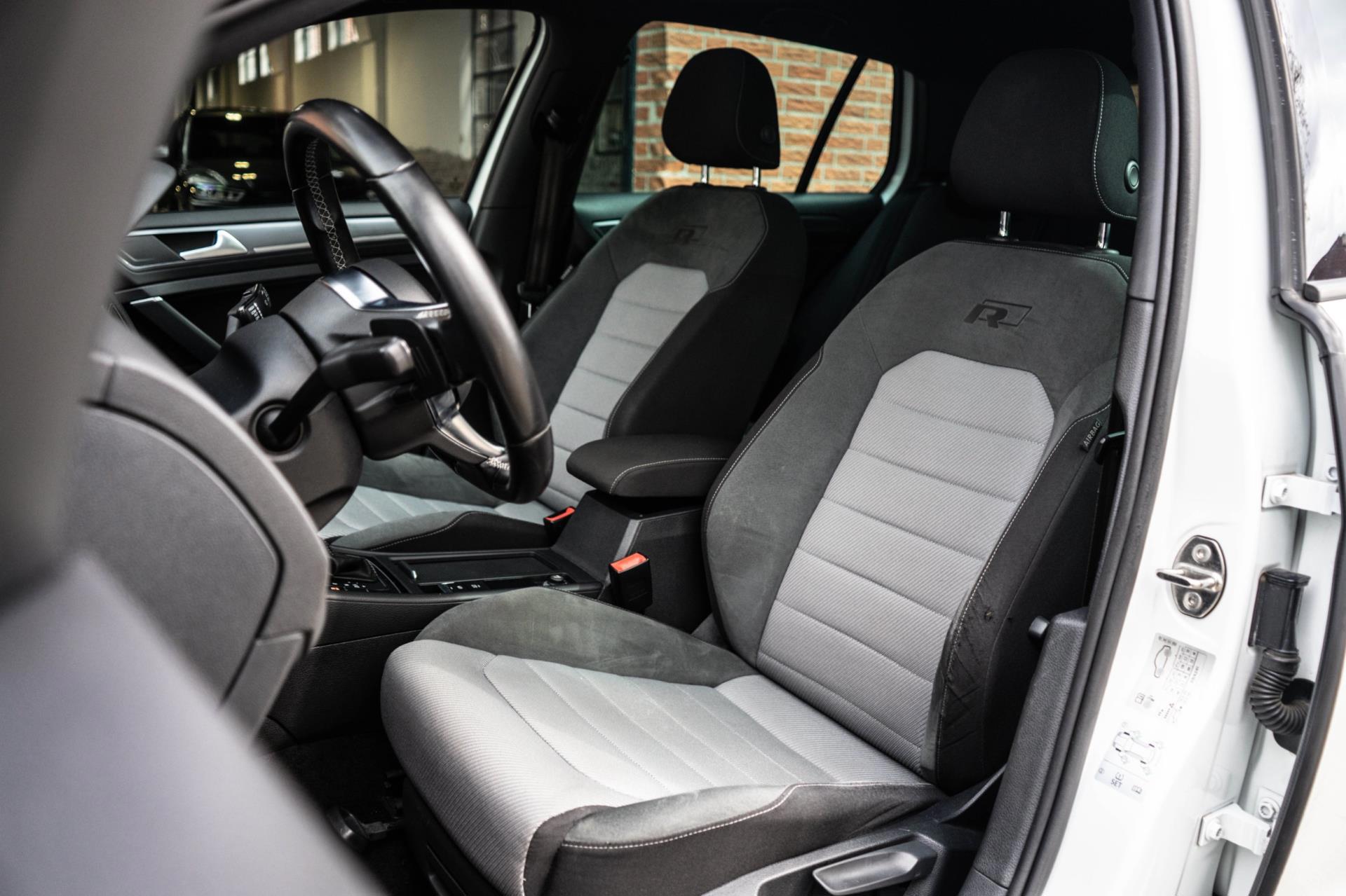 Volkswagen Golf 1.4 TSI 150PK R-Line (2016), foto 16