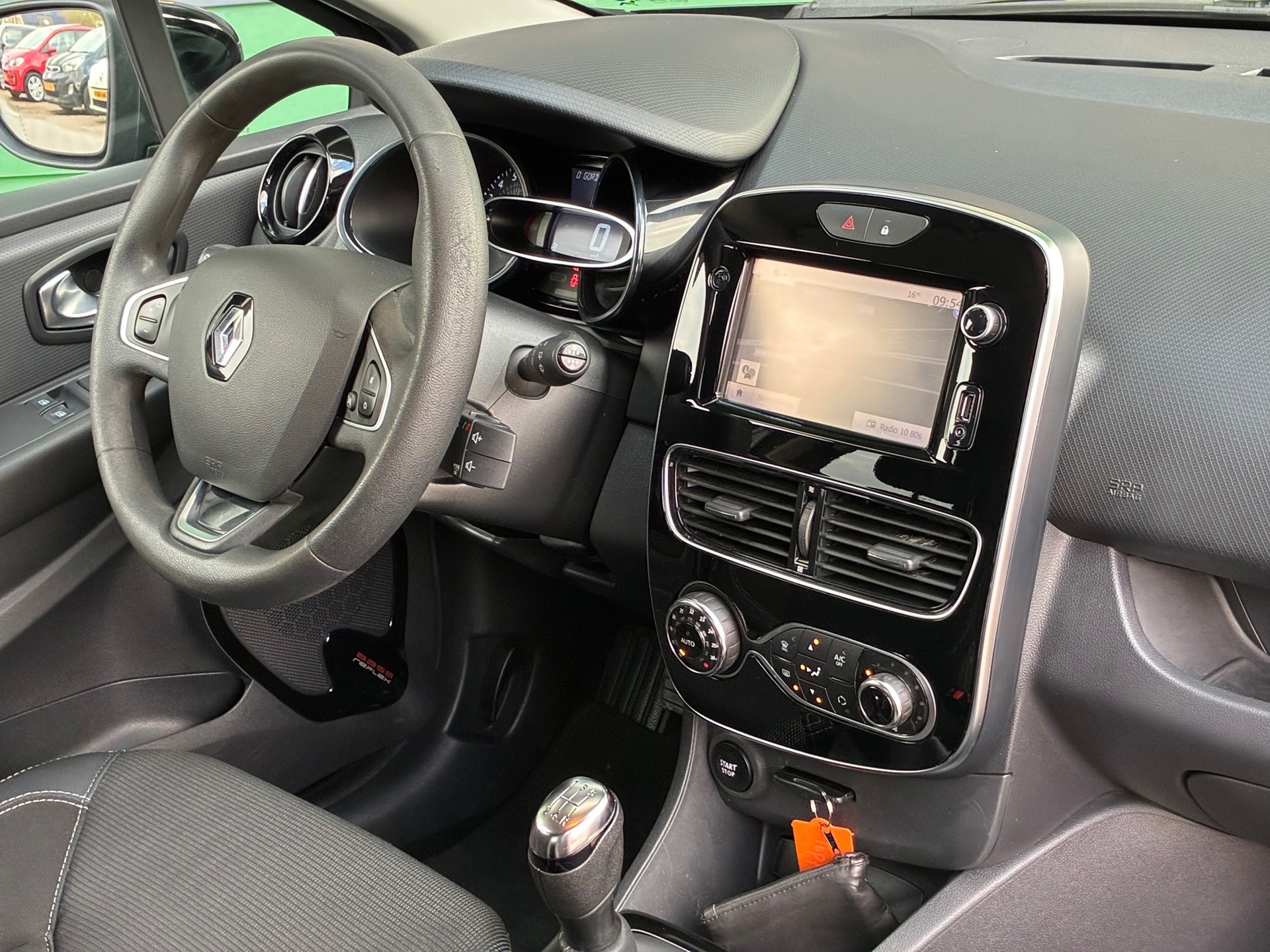Renault Clio 0.9 TCe Limited (2017), foto 11
